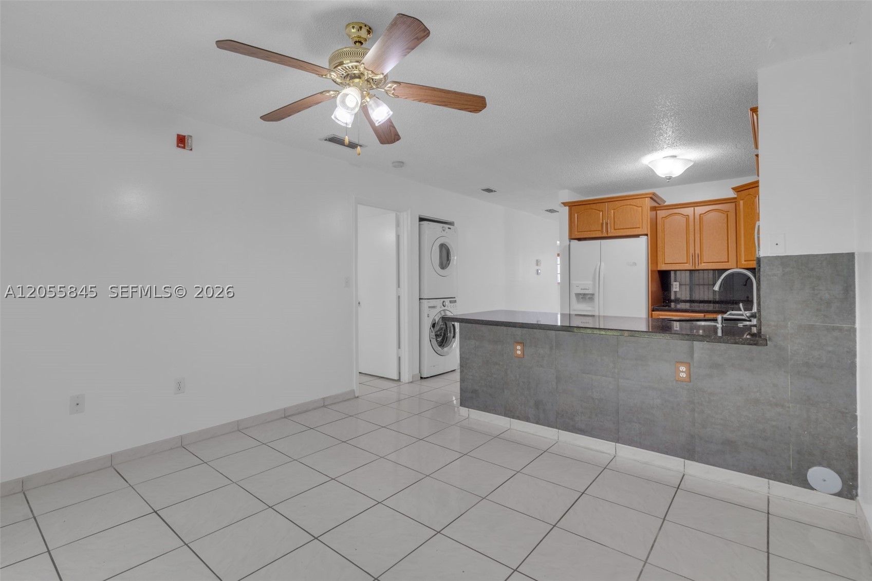 GRAND VISTA CONDO - Residential Lease