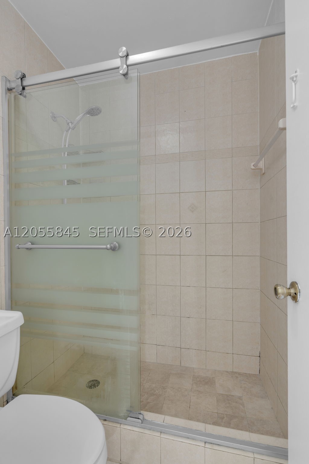 GRAND VISTA CONDO - Residential Lease