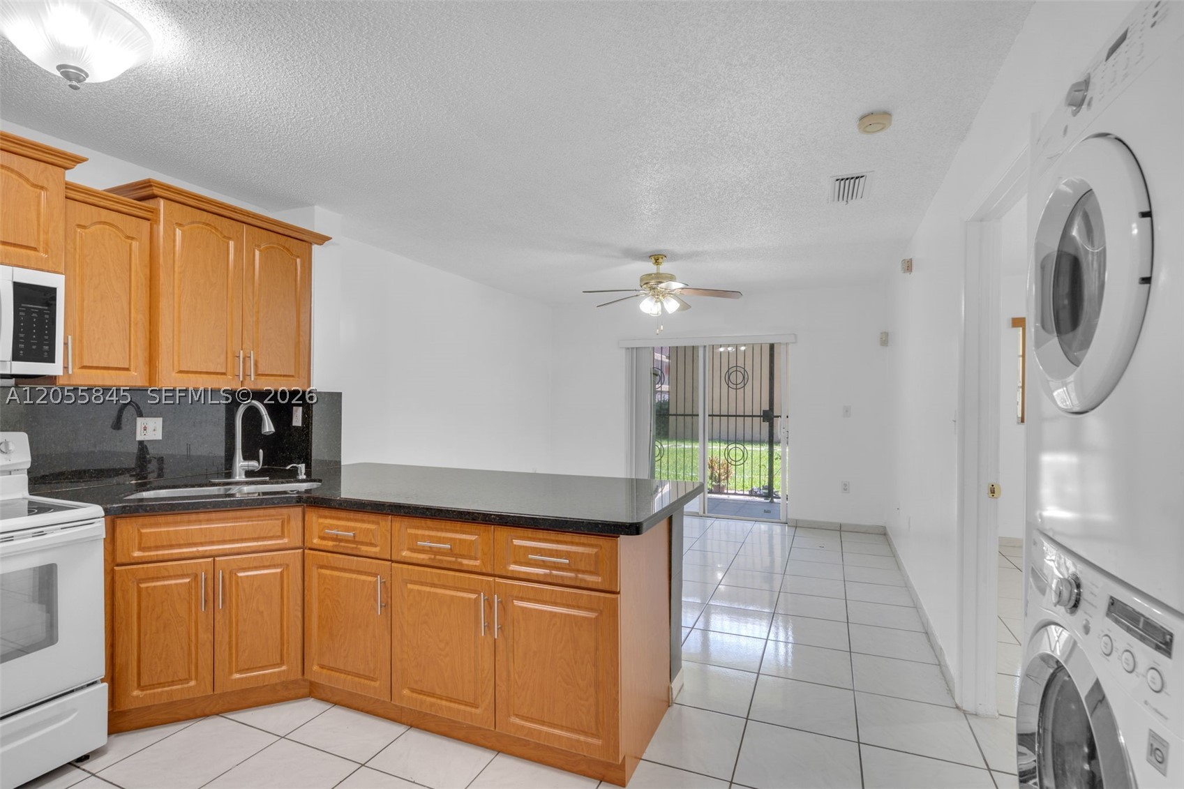 GRAND VISTA CONDO - Residential Lease