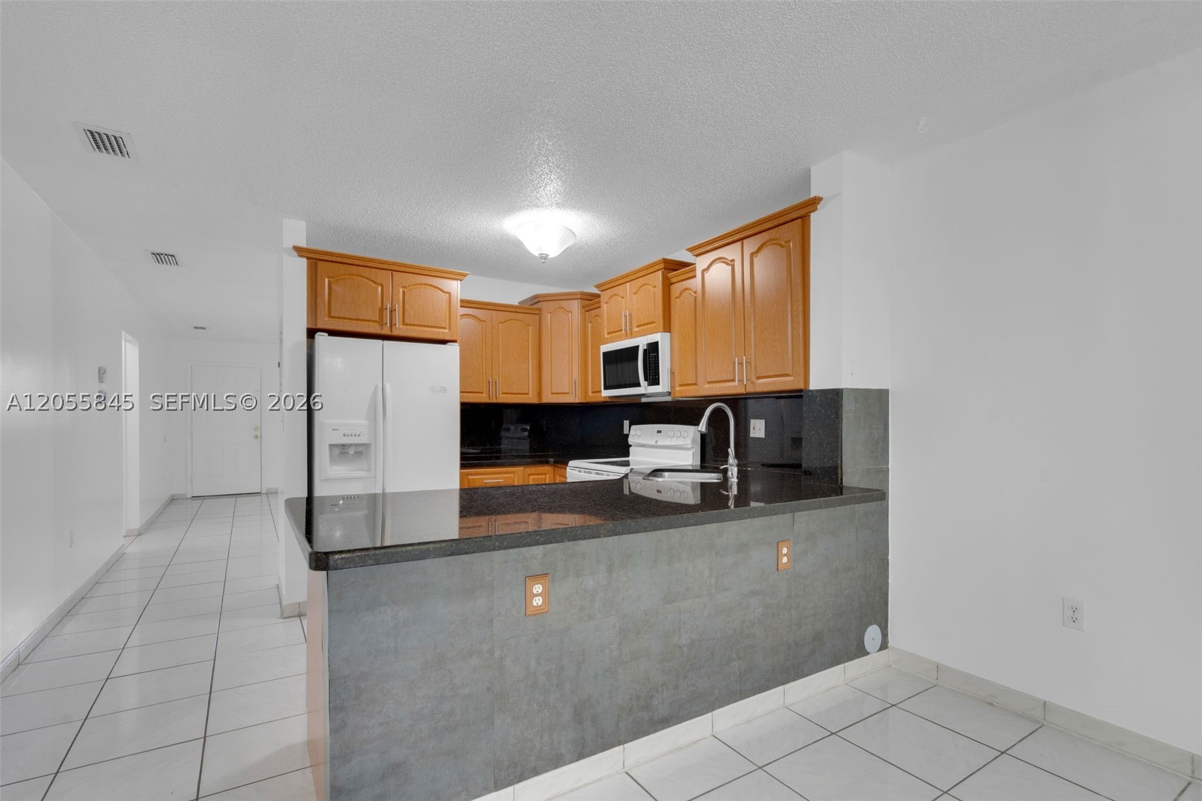 GRAND VISTA CONDO - Residential Lease