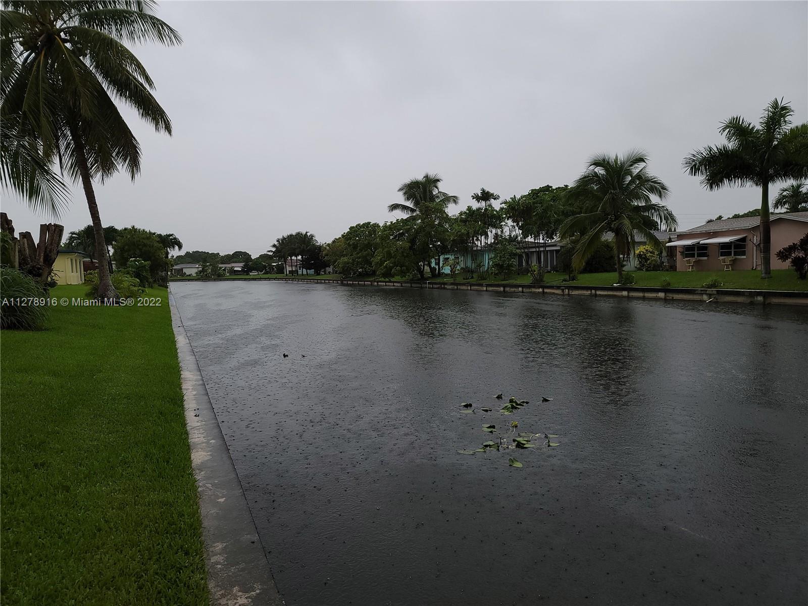 MAINLANDS OF TAMARAC LAKE - Residential
