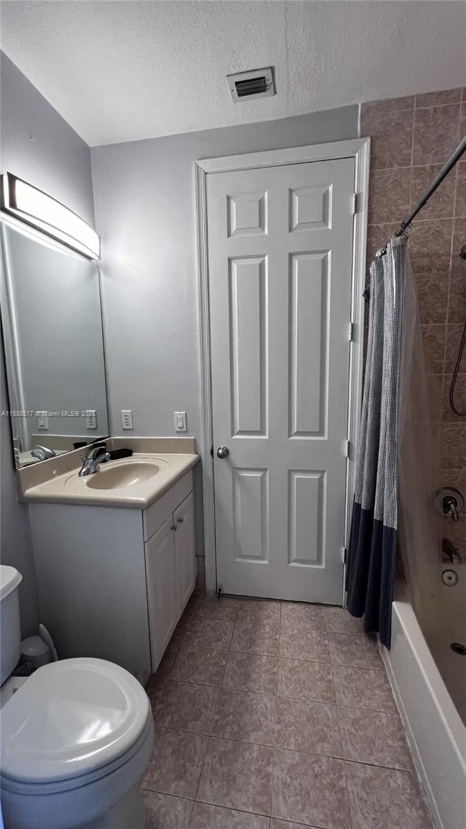 CUTLER CAY - Residential Lease