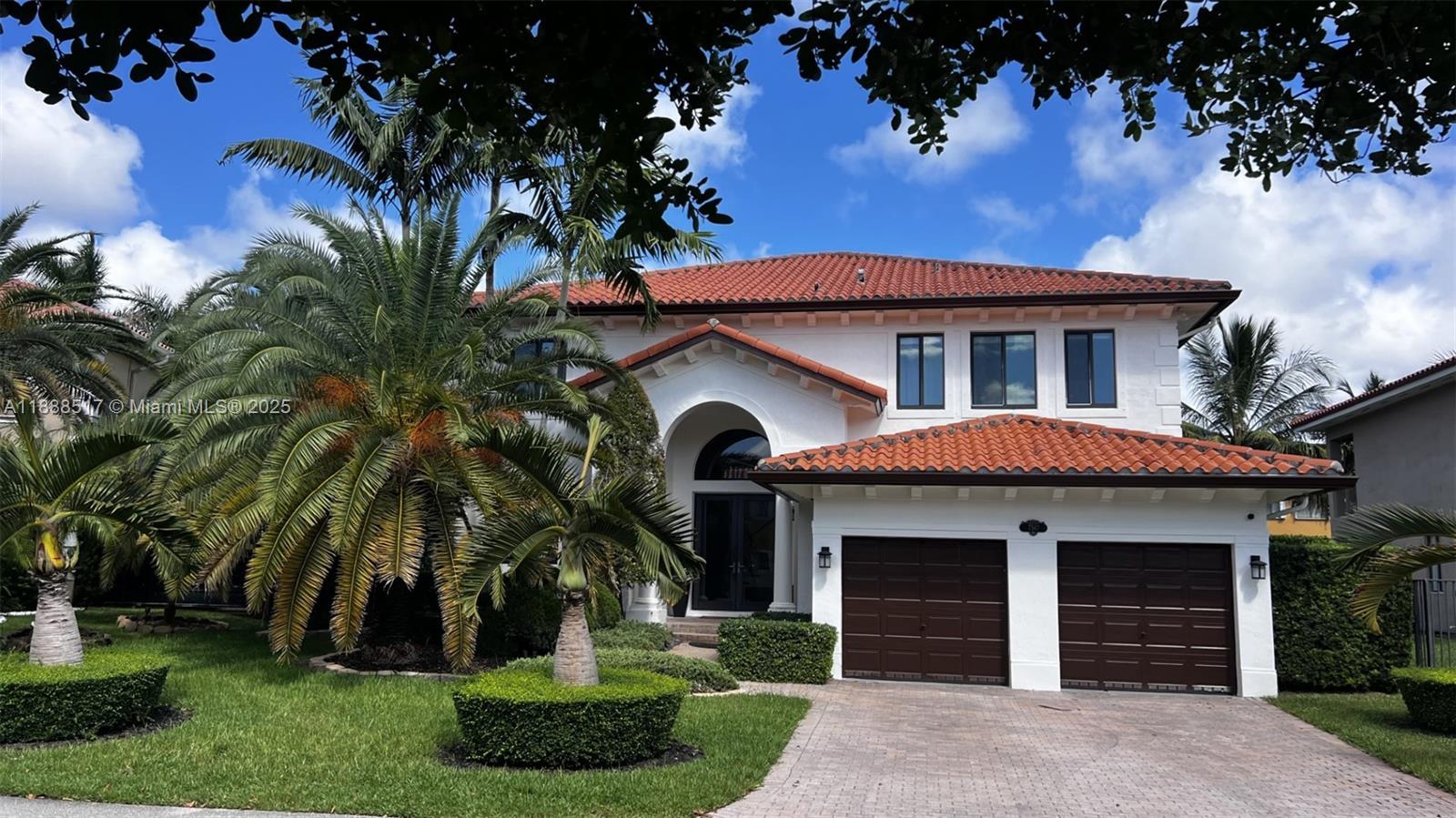 Spectacular 5BR/4BTH in Prestigious Gated Cutler Cay Community This home offers a spacious layout design, high ceilings, hardwood floors throughout, sophisticated chandeliers, Gourmet kitchen with stainless steel appliances, wine cooler, convenient ground-floor bedroom and bath ideal for guests, or to be used as an office. Large balcony accessible from spacious master suite with walk-in closet & seating area. Luxurious master bath includes tub with Roman columns, separate shower, toilet, and bidet. Enjoy a lifestyle resort-style including a fitness center, tennis, pickle ball basketball courts, heated pool, sauna, steam room & children’s playground. Included in rent: Alarm system, cable, and high-speed internet and landscaping. Gated community of Cutler Cay, with 24/7 security patrol.