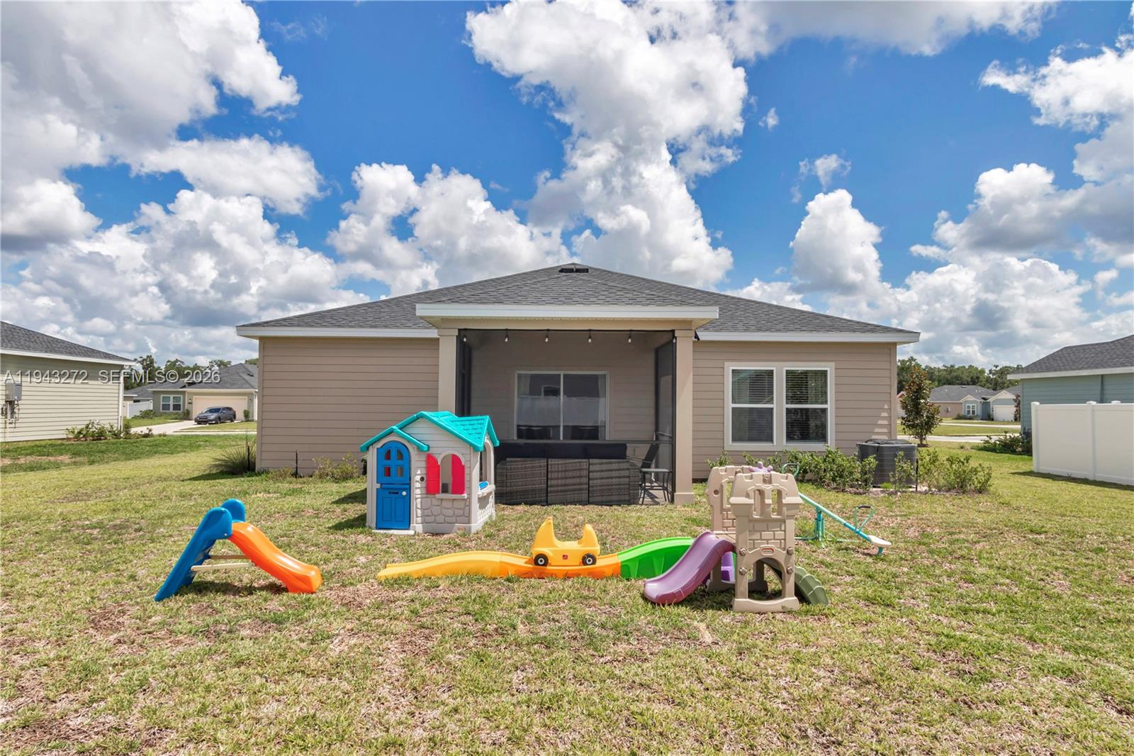 COUNTRY LANE ESTATES - Residential