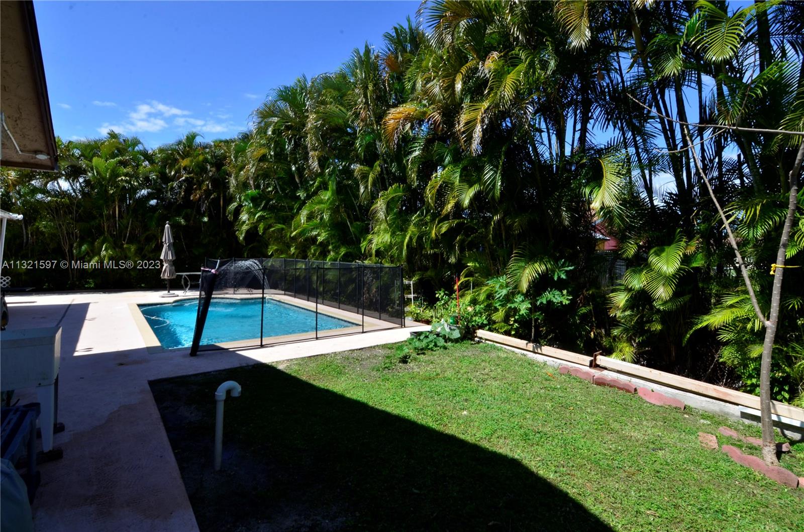 SAN SEBASTIAN UNIT 4 - Residential Lease