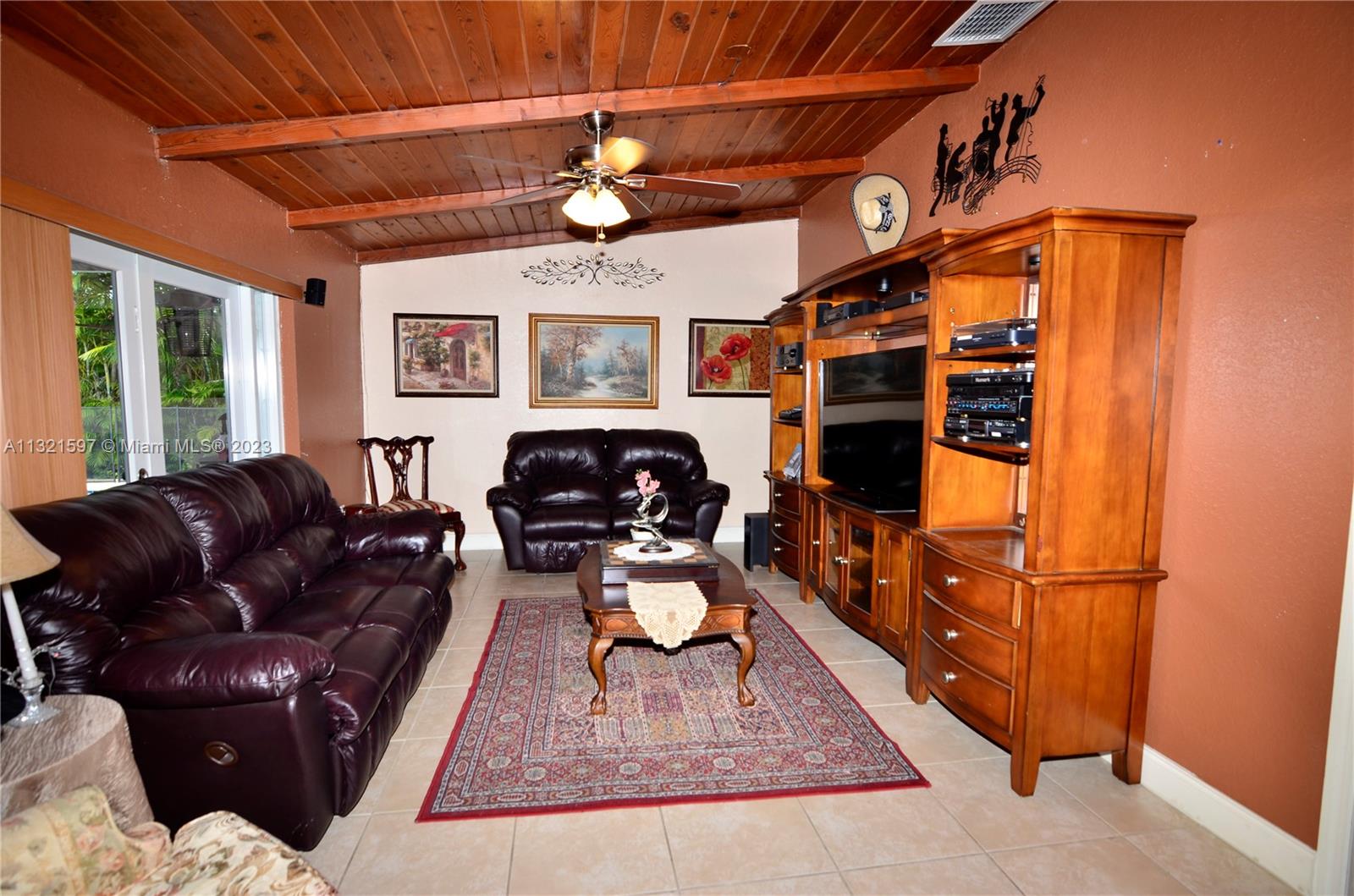 SAN SEBASTIAN UNIT 4 - Residential Lease