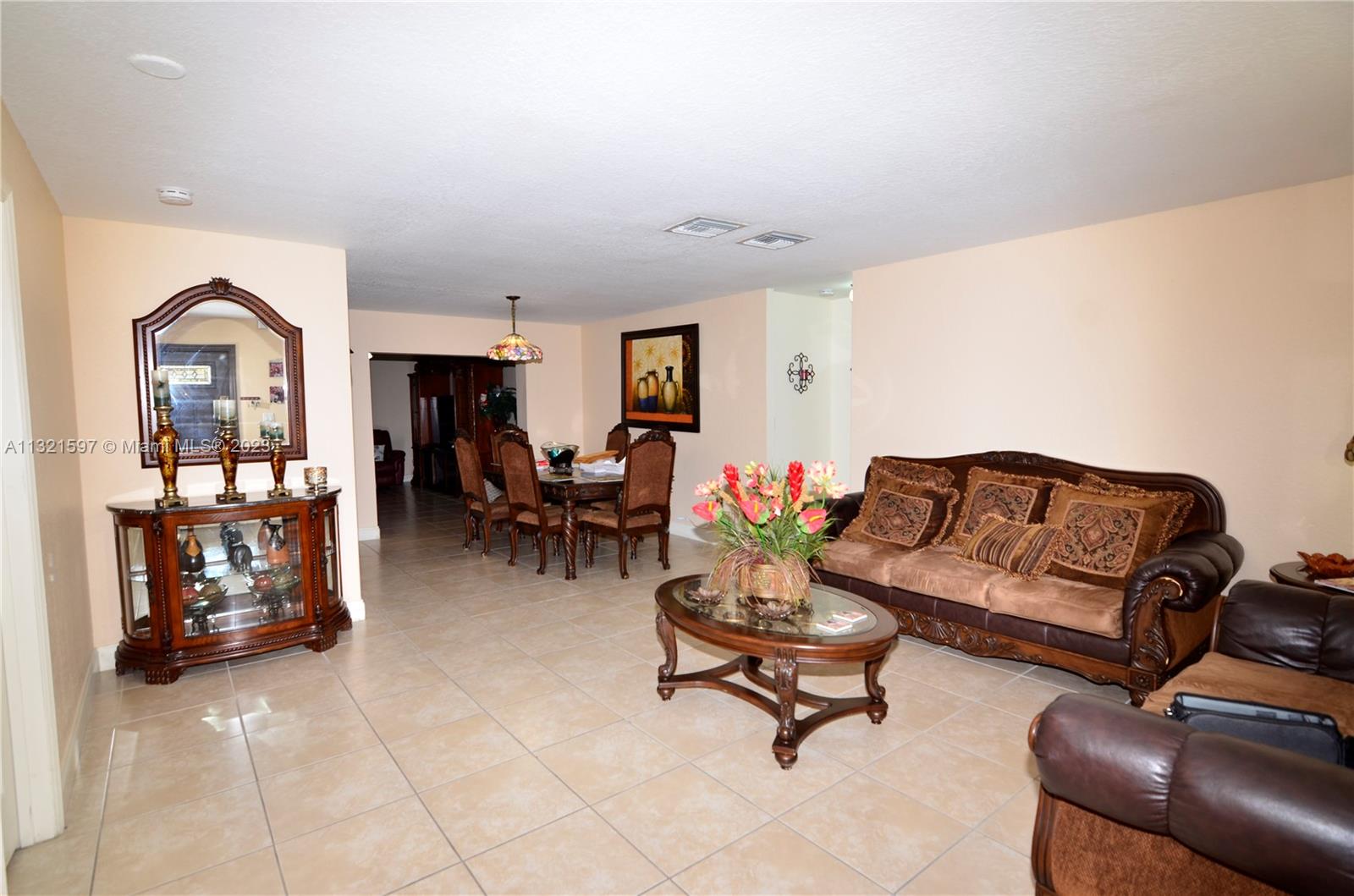 SAN SEBASTIAN UNIT 4 - Residential Lease