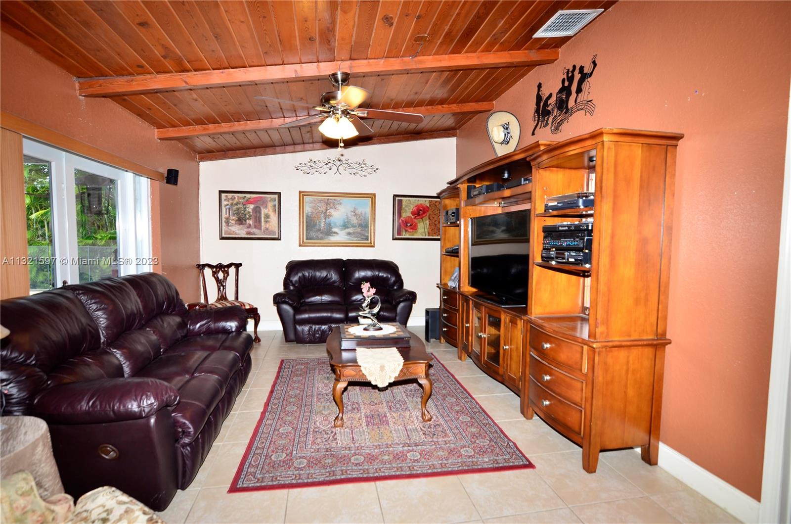 SAN SEBASTIAN UNIT 4 - Residential Lease