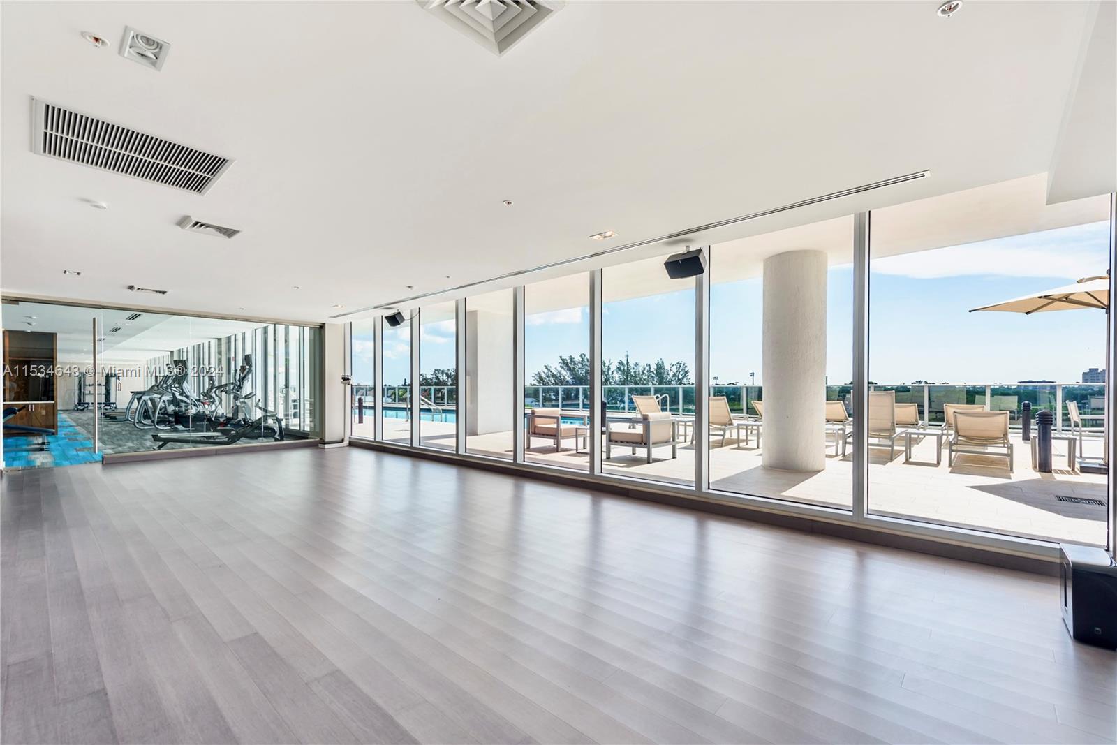 RIVA - Residential