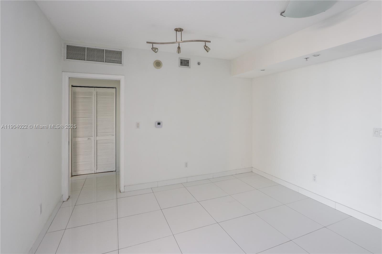 One Miami West - Residential