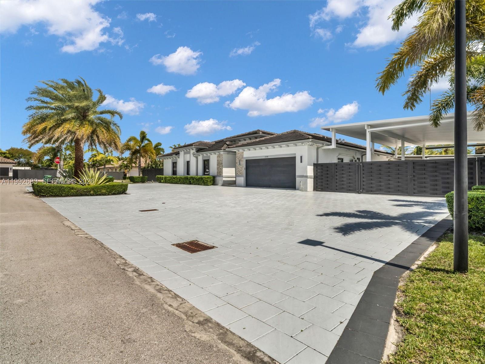 BONITA GRAND ESTATES SOUT - Residential