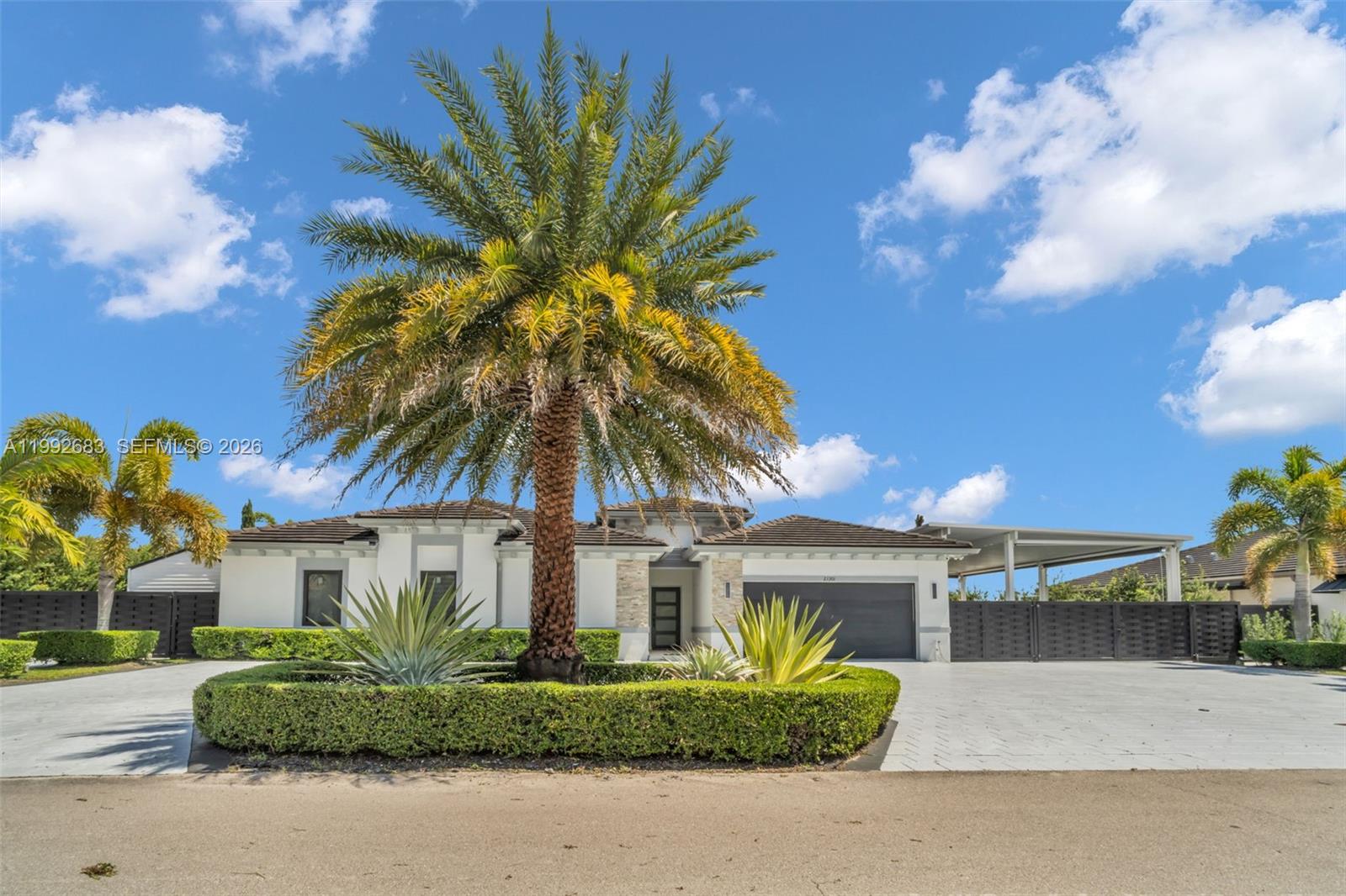 BONITA GRAND ESTATES SOUT - Residential