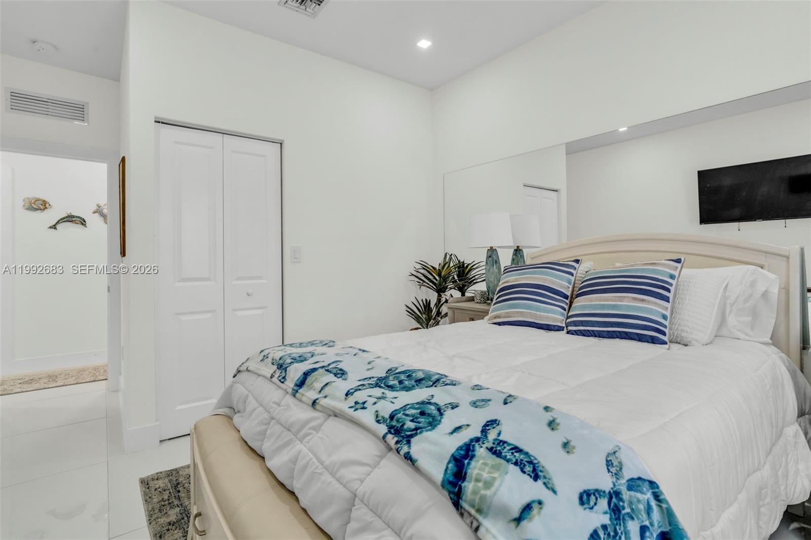 BONITA GRAND ESTATES SOUT - Residential