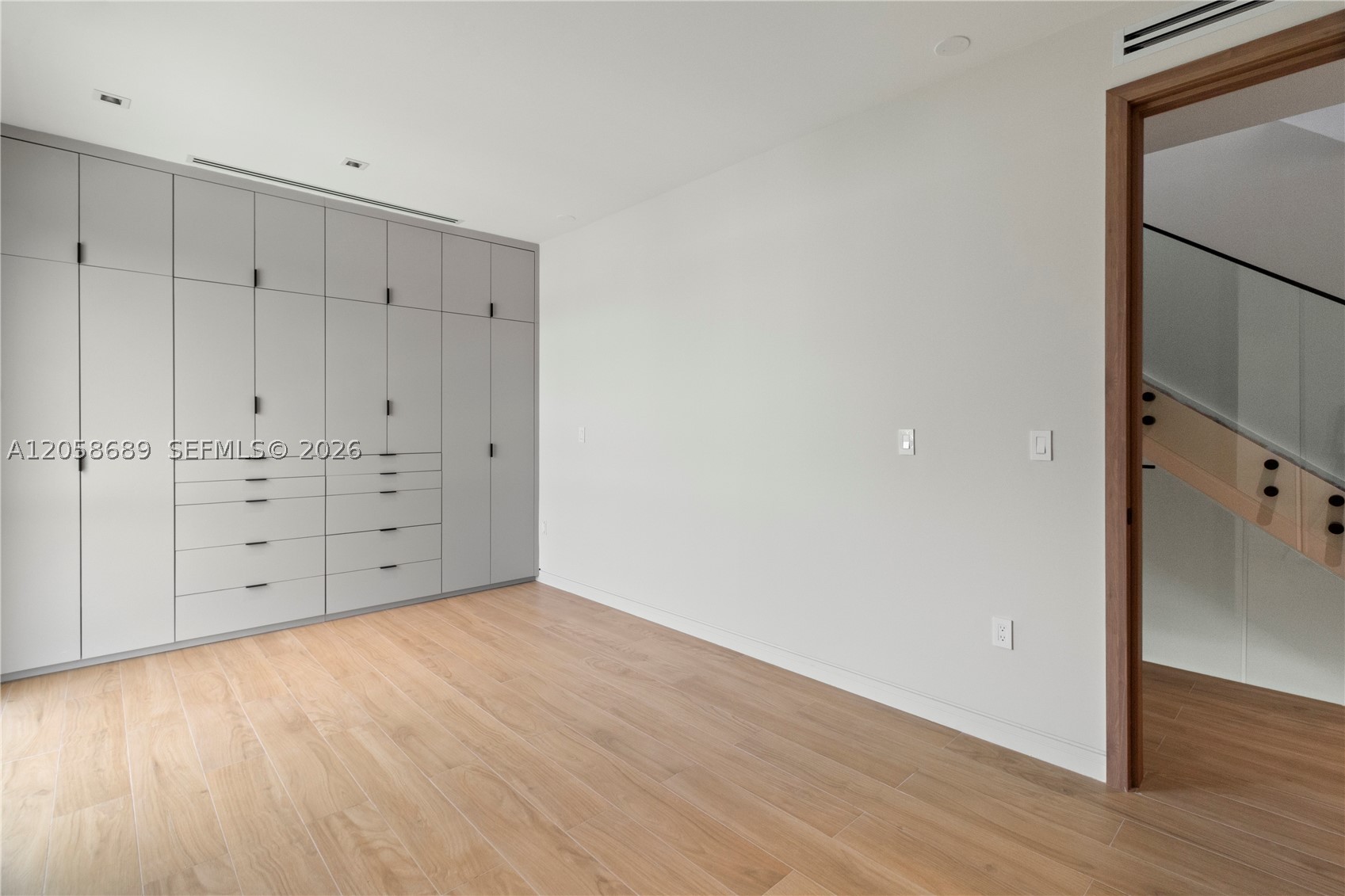 NORTH GATE - Residential