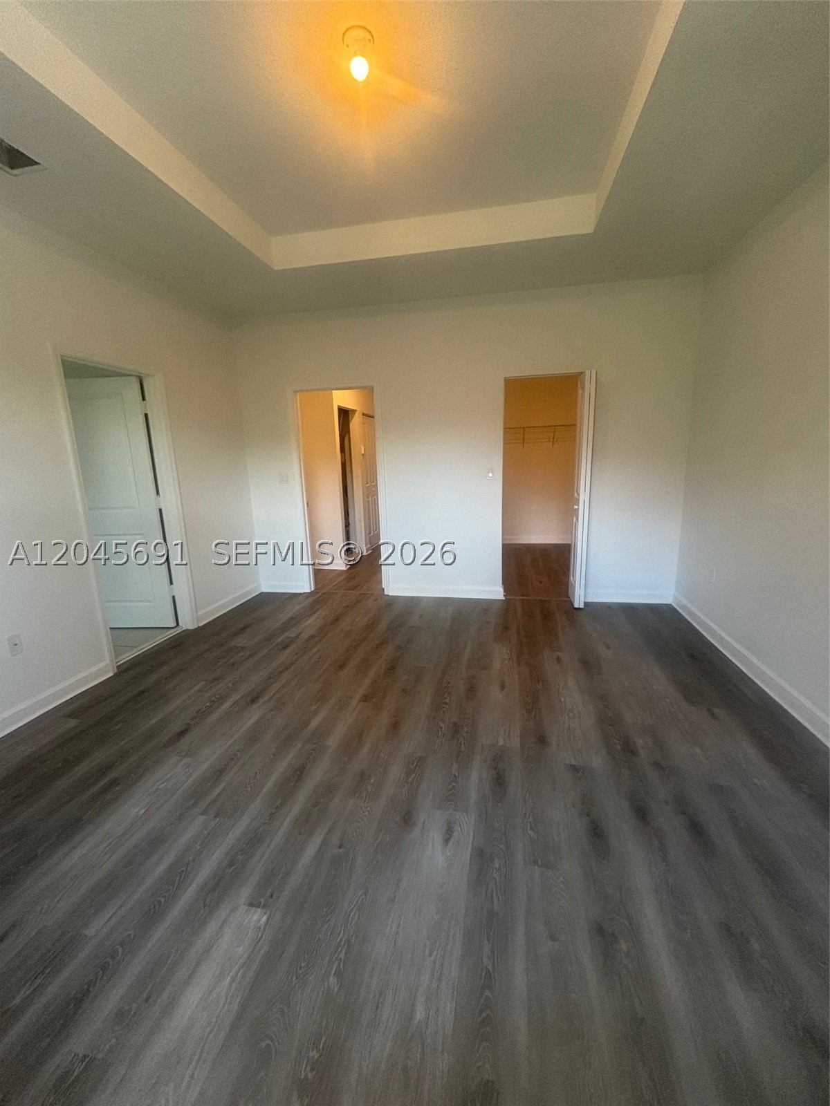 SILVER PALM RESIDENTIAL H - Residential Lease