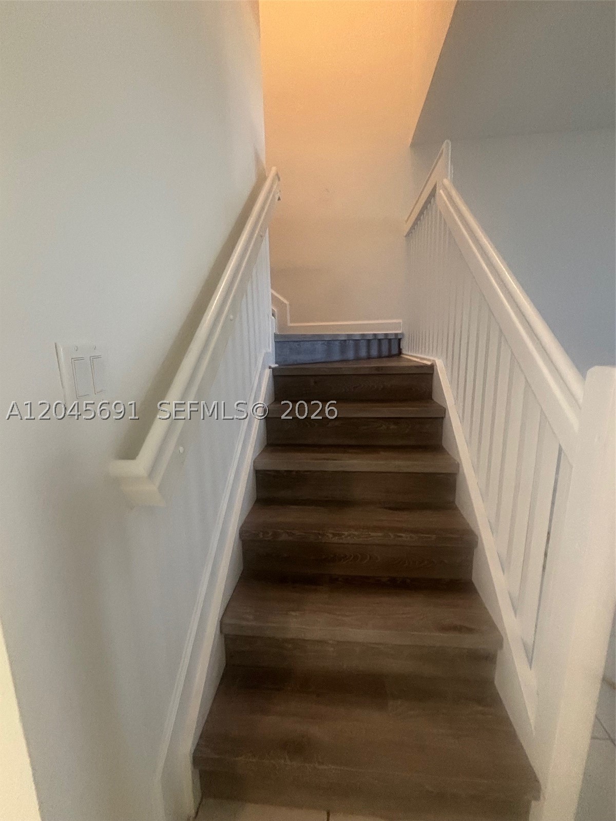 SILVER PALM RESIDENTIAL H - Residential Lease