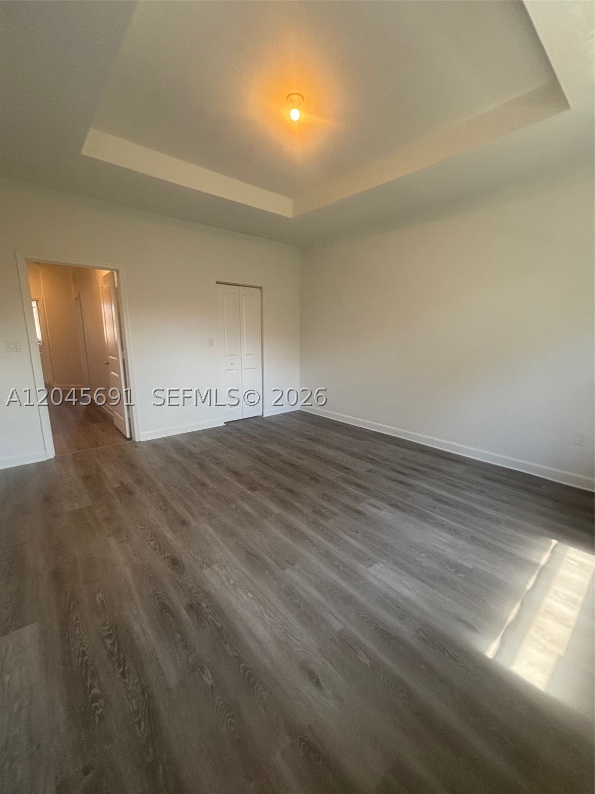 SILVER PALM RESIDENTIAL H - Residential Lease