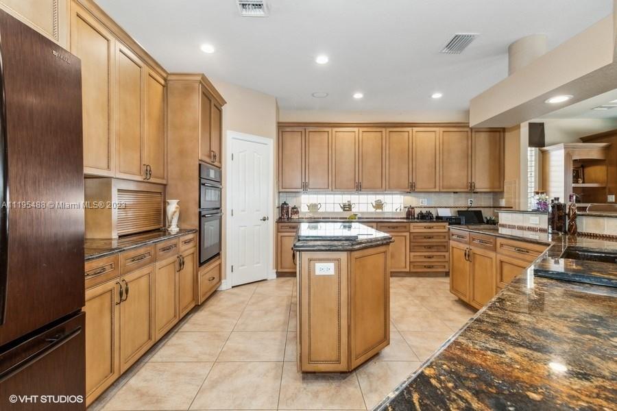 PUNTA GORDA ISLES - Residential