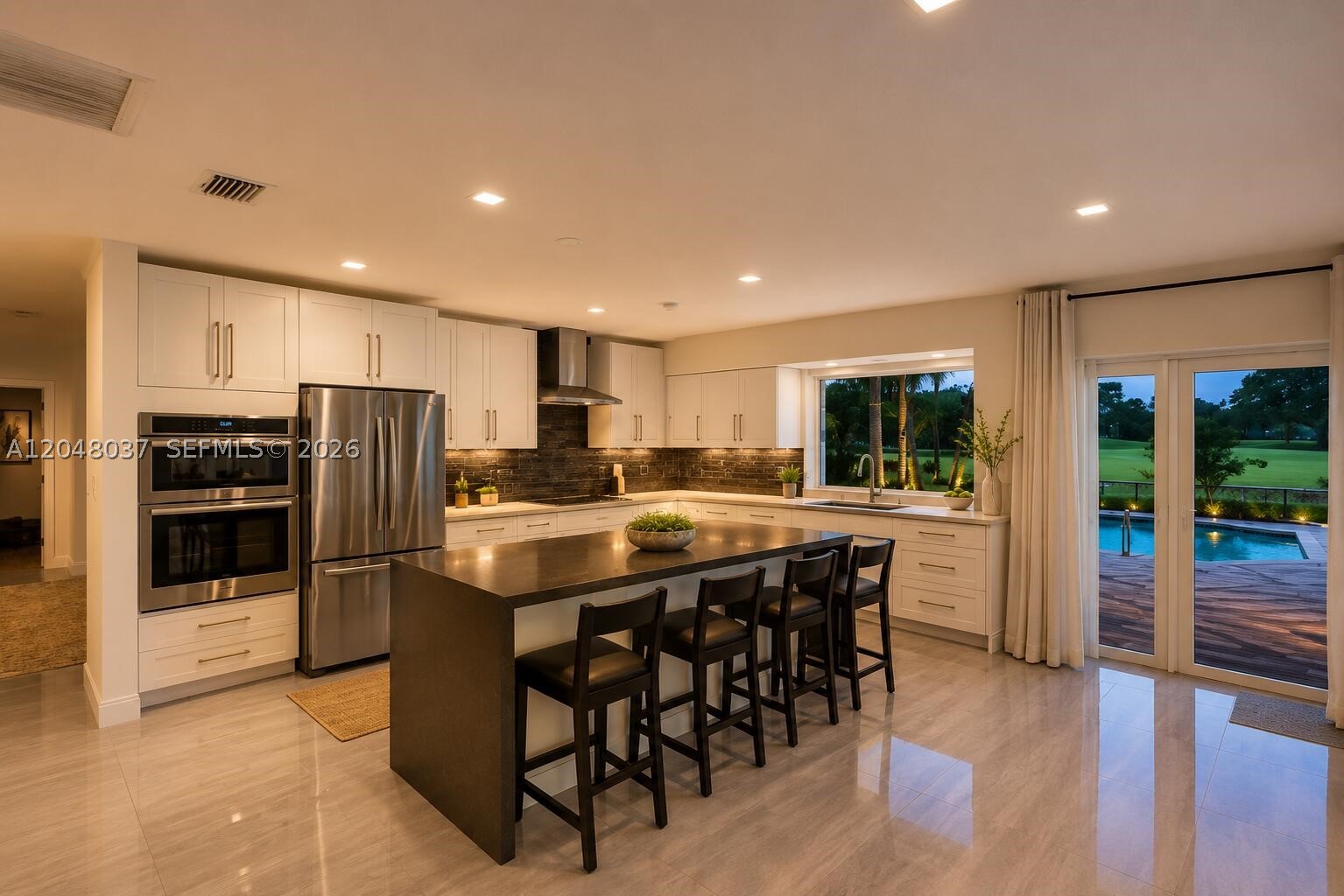 EMERALD HILLS - Residential