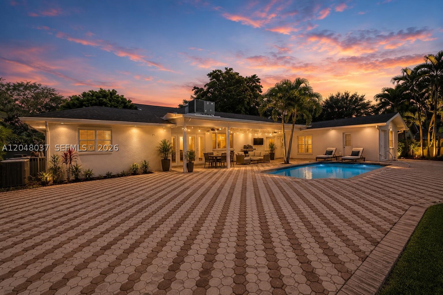 EMERALD HILLS - Residential
