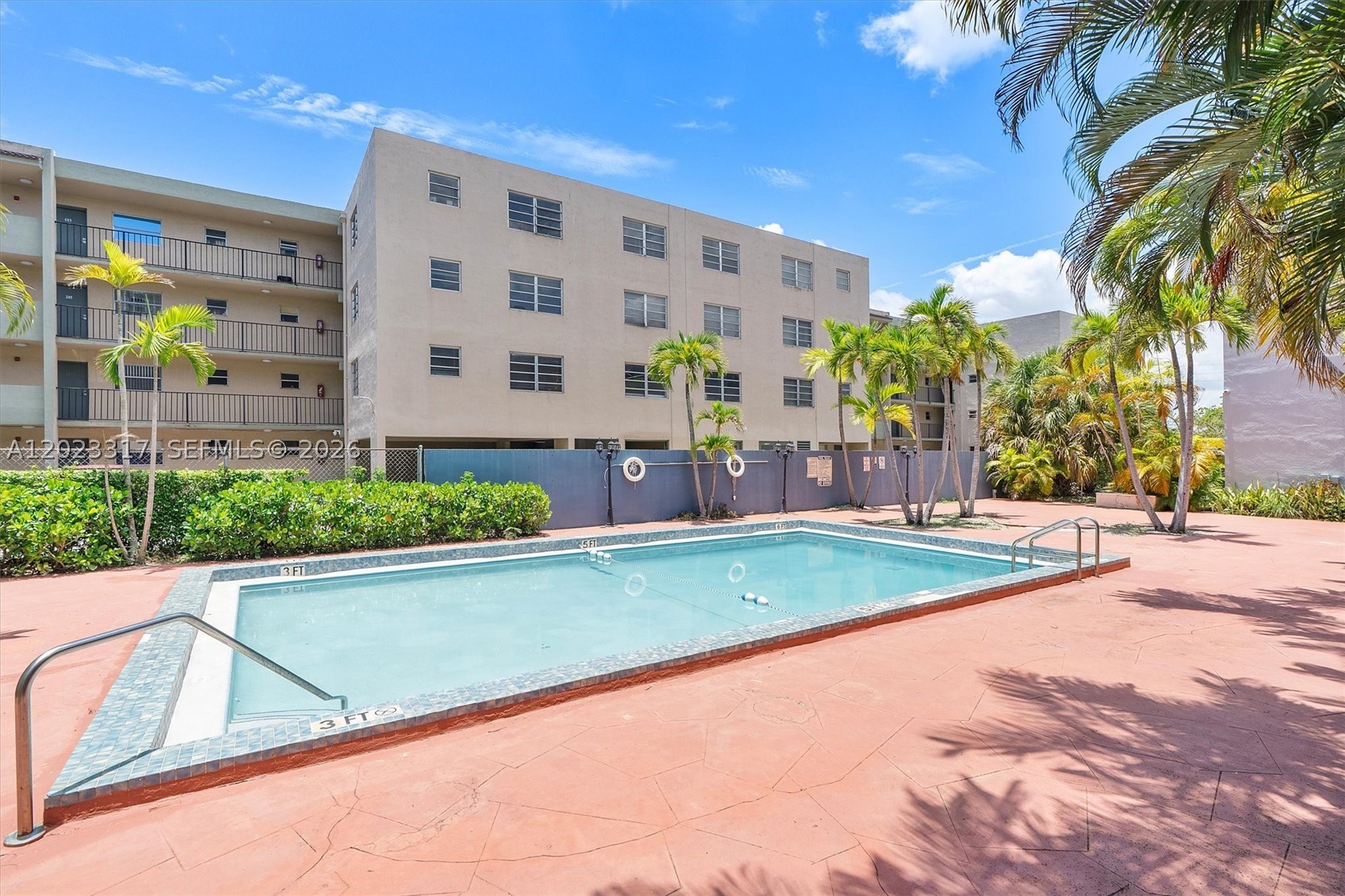 VILLAS SAN MIGUEL CONDO - Residential