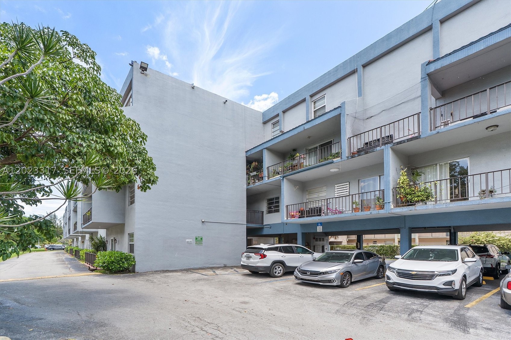 VILLAS SAN MIGUEL CONDO - Residential