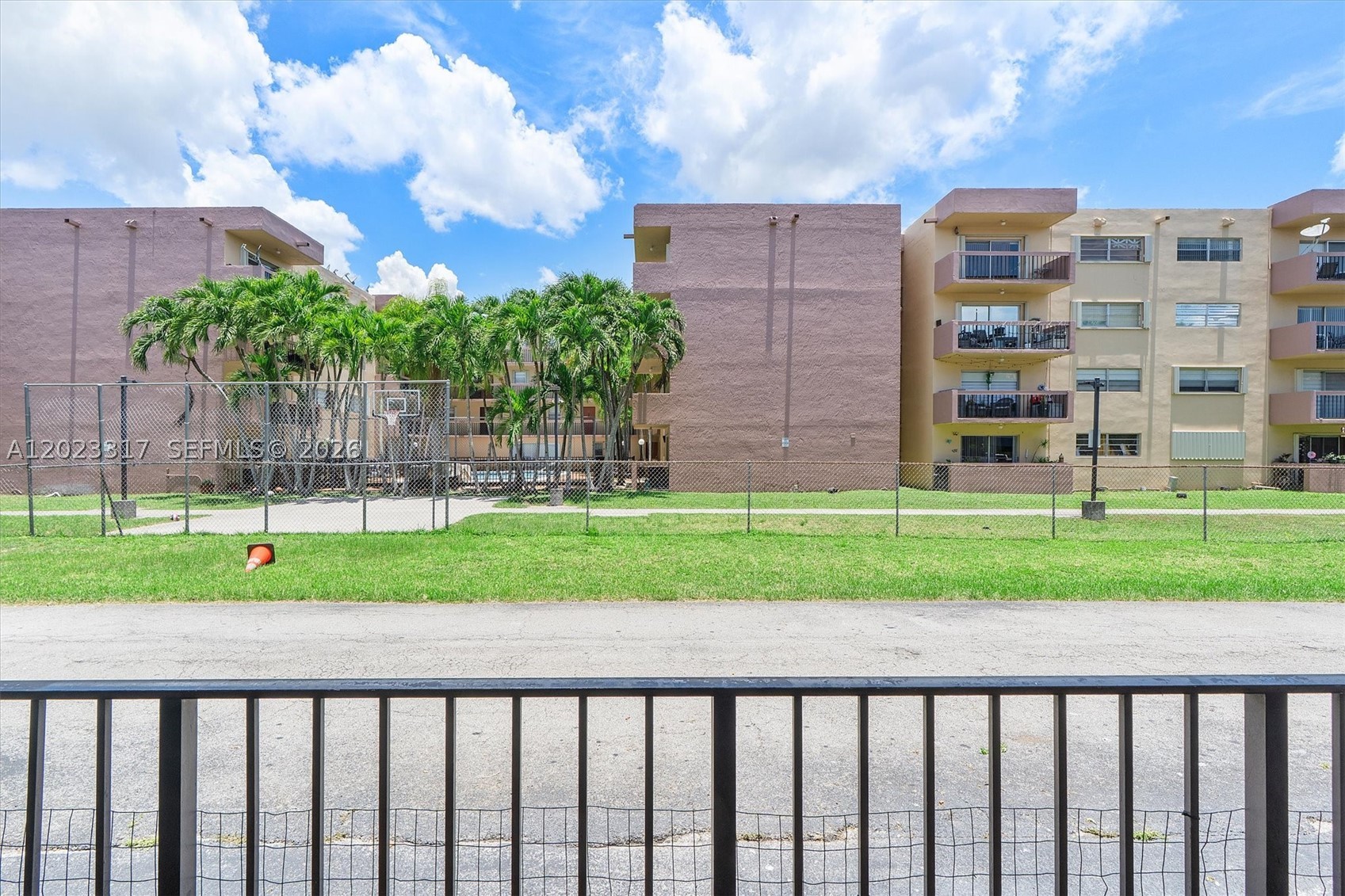 VILLAS SAN MIGUEL CONDO - Residential