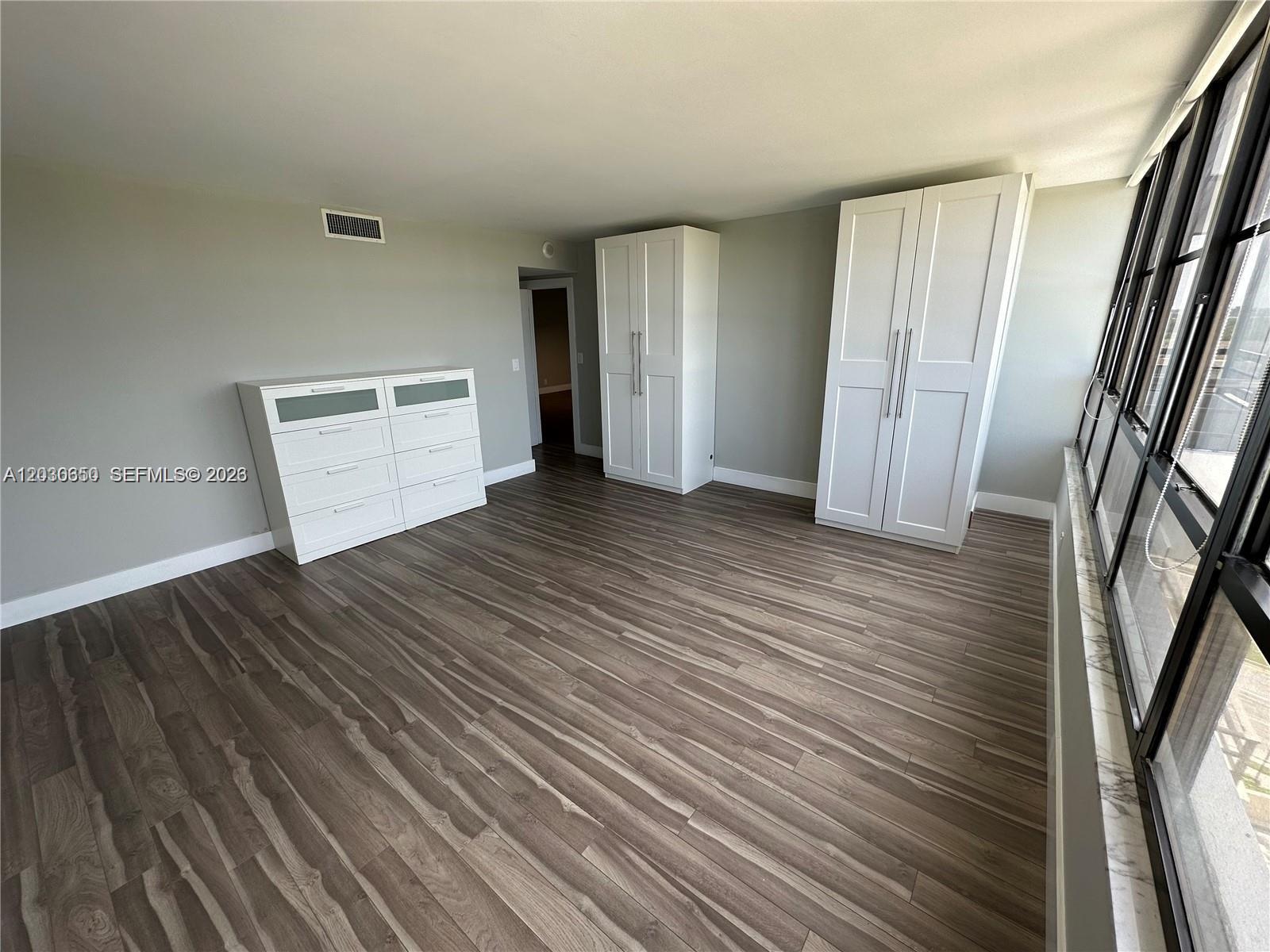 OLYMPUS CONDO PHASE - Residential Lease