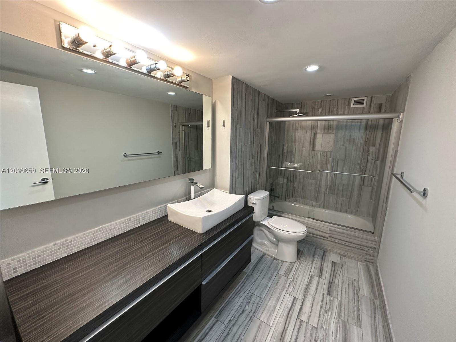 OLYMPUS CONDO PHASE - Residential Lease