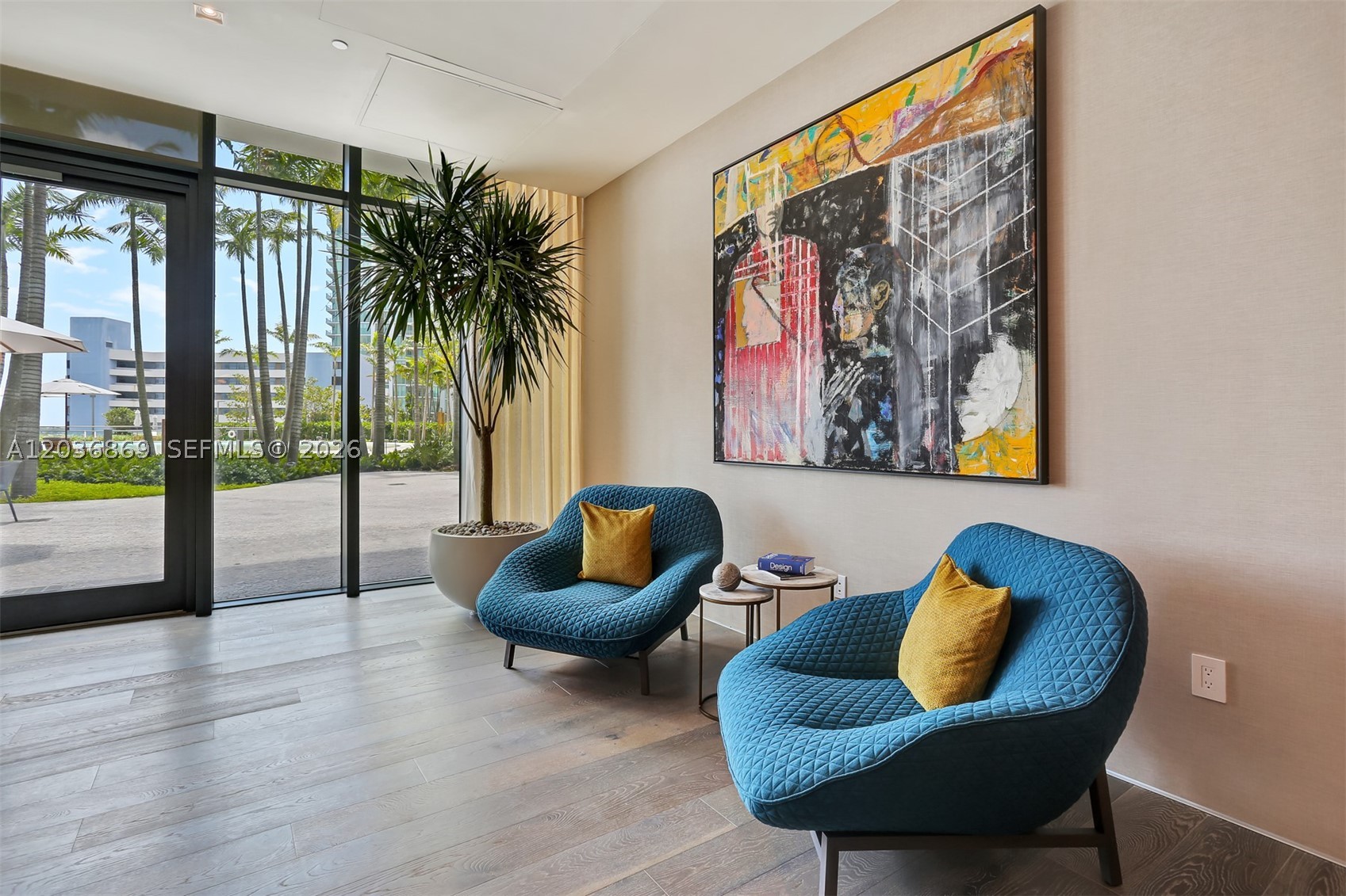 PARAISO BAY CONDO - Residential