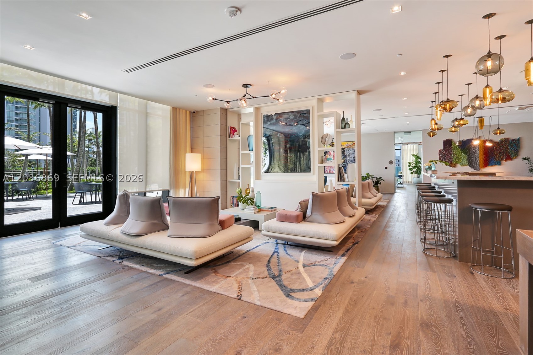 PARAISO BAY CONDO - Residential