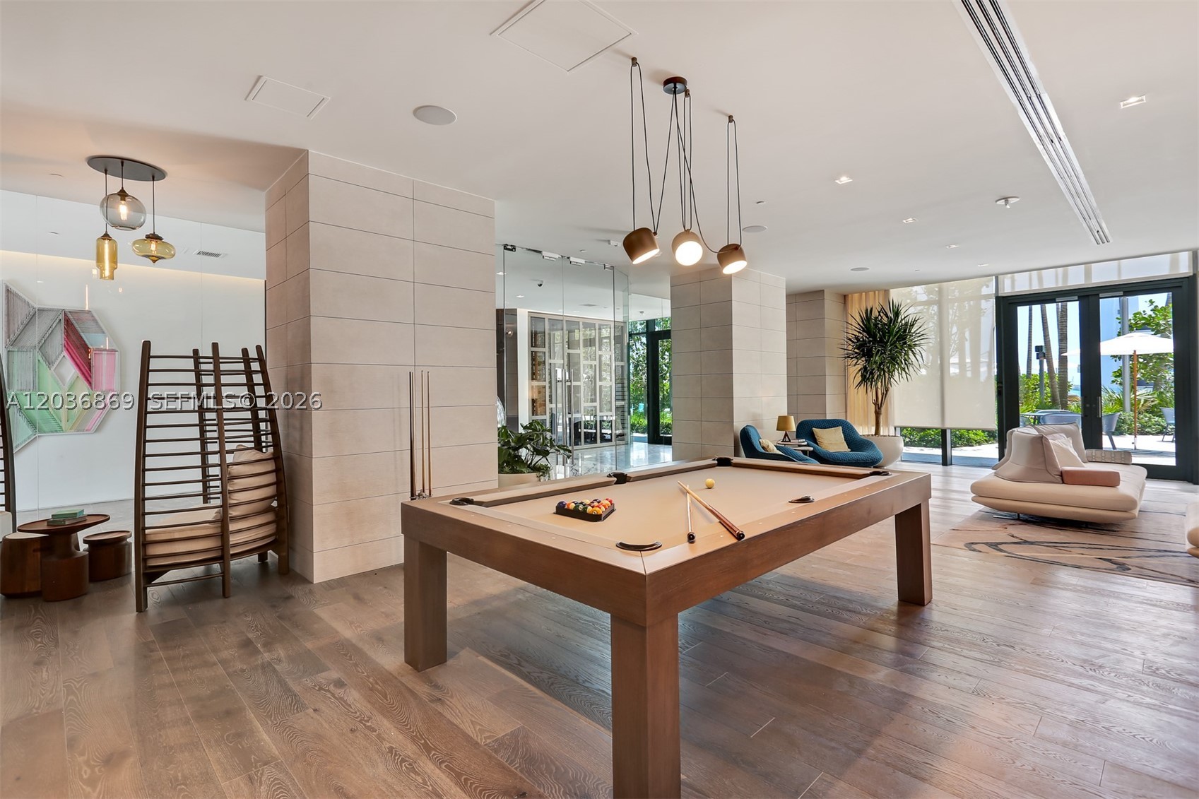 PARAISO BAY CONDO - Residential