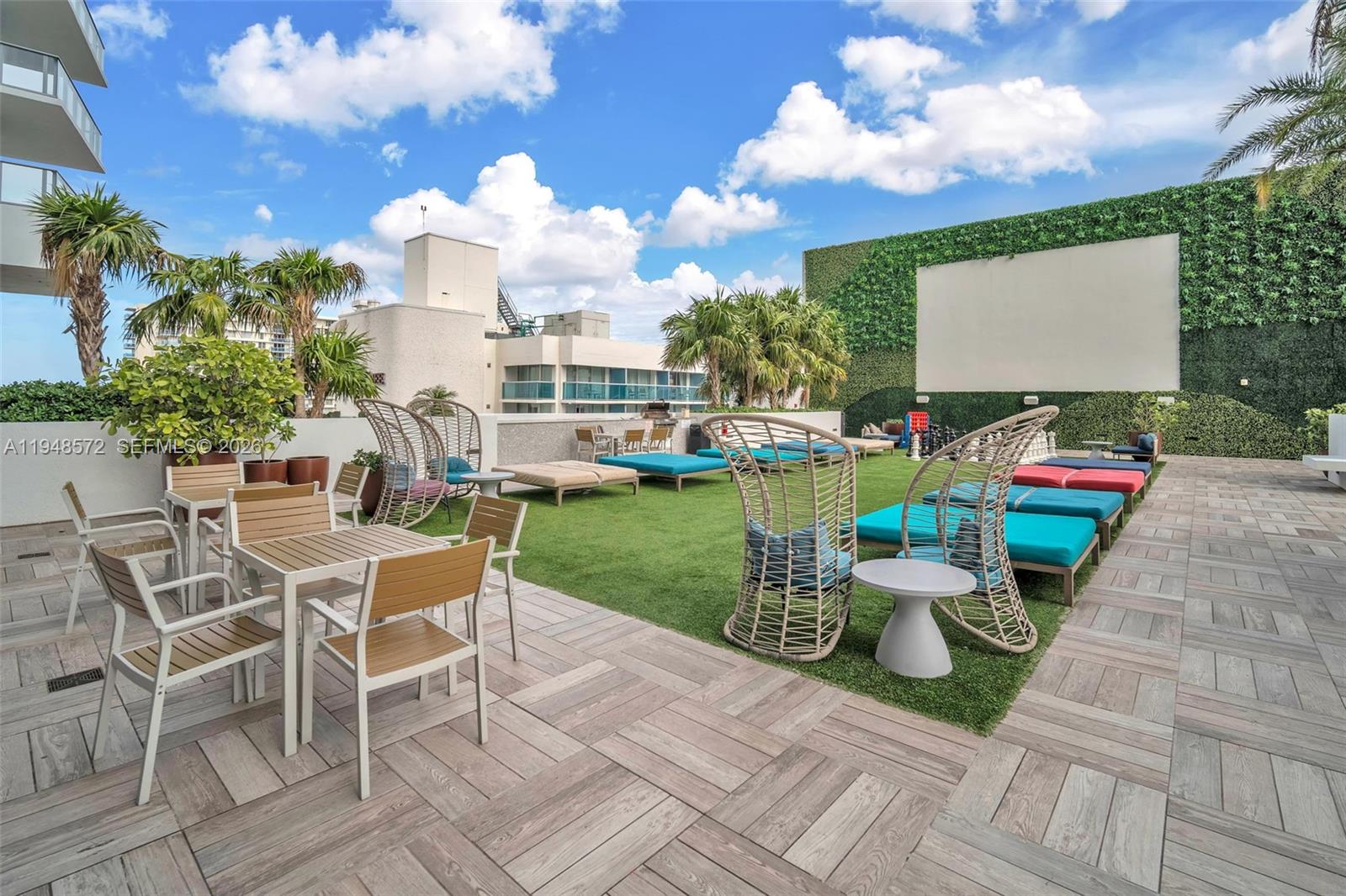4010 SOUTH OCEAN CONDO - Residential