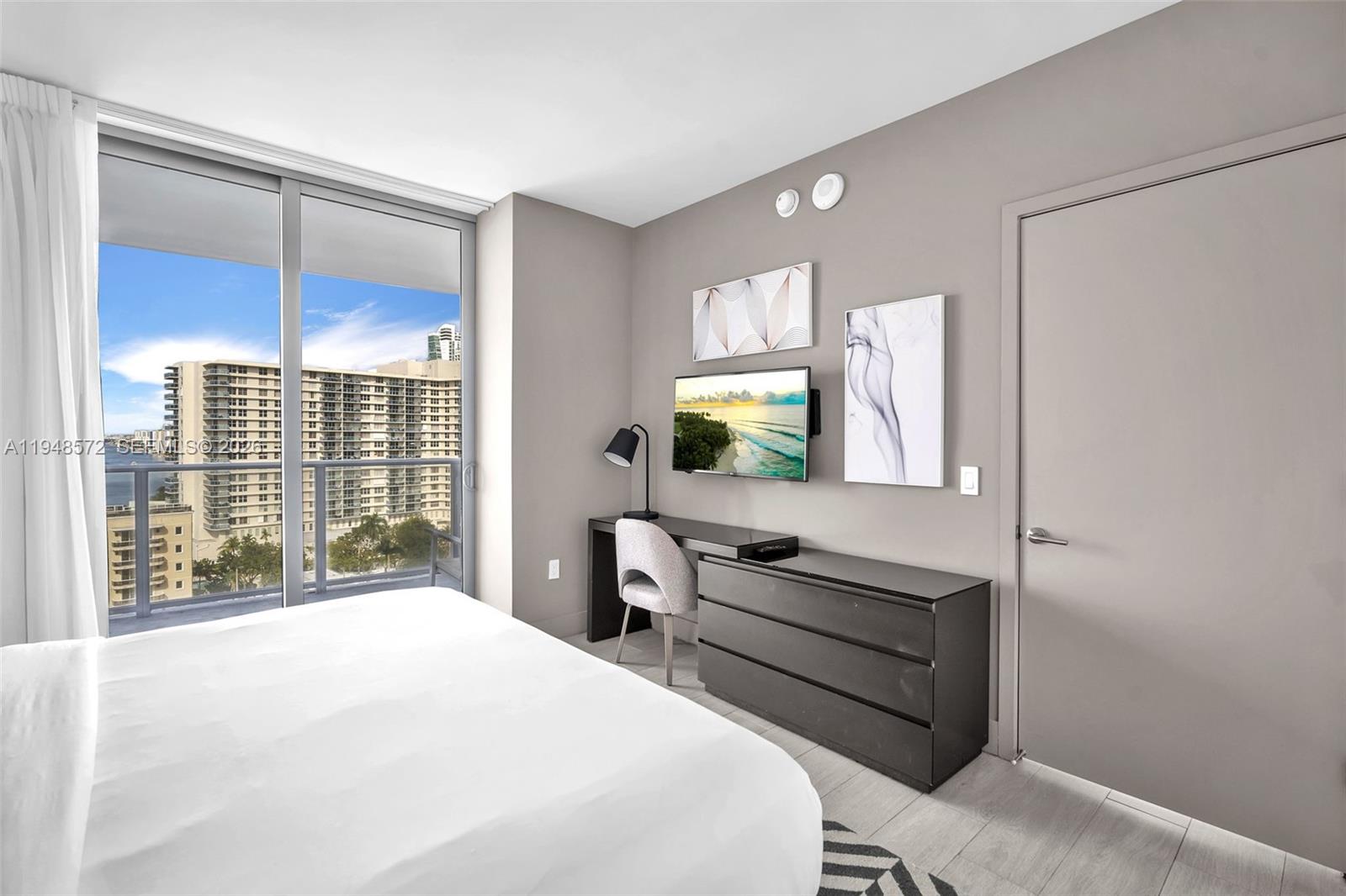 4010 SOUTH OCEAN CONDO - Residential