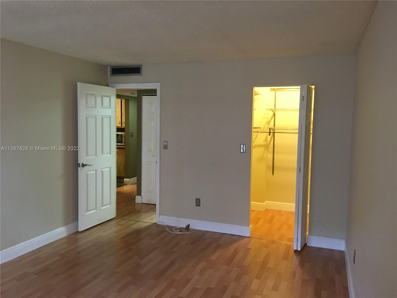 WISPERWOOD VILLAGE CONDO - Residential Lease