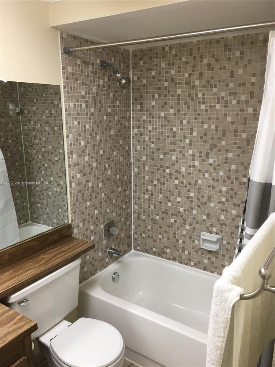 WISPERWOOD VILLAGE CONDO - Residential Lease