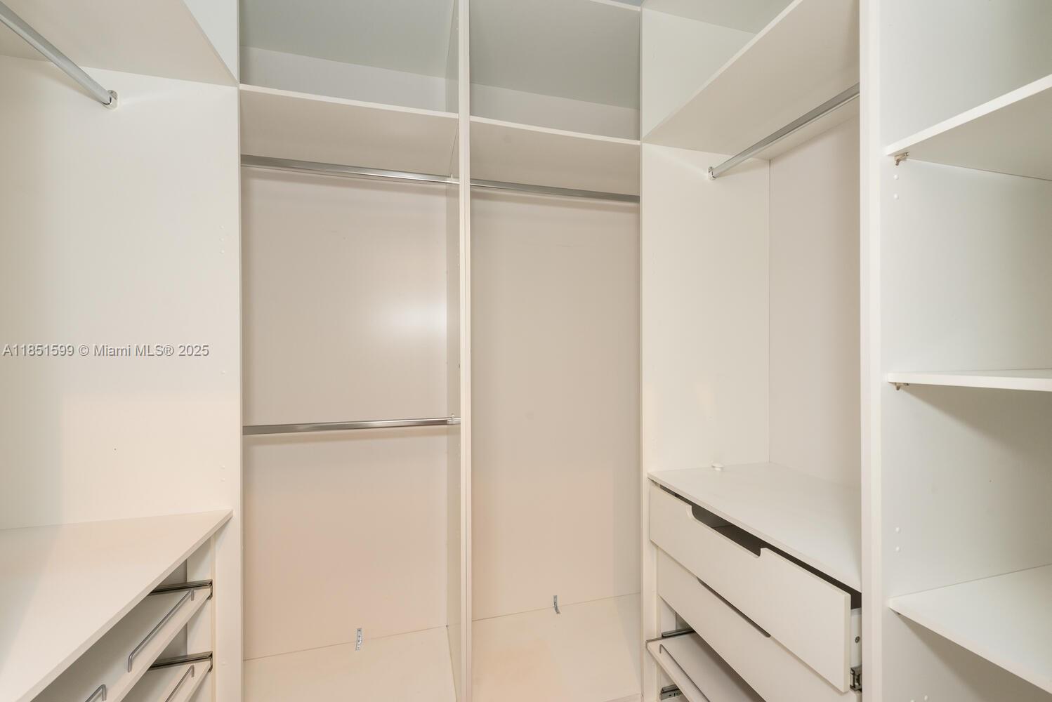 BRAGANZA PARK - Residential Lease