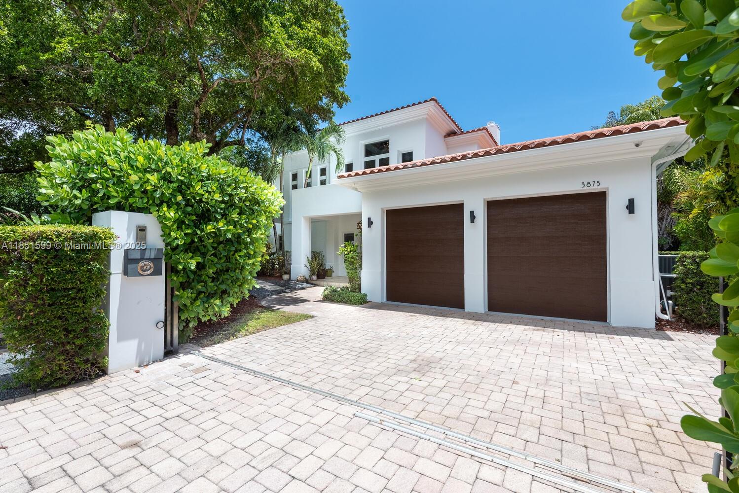 BRAGANZA PARK - Residential Lease