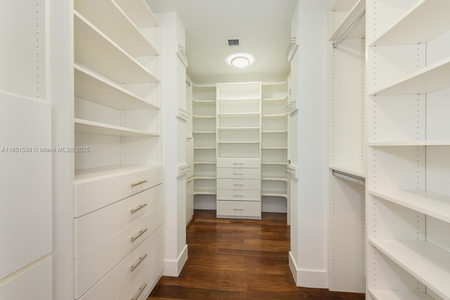BRAGANZA PARK - Residential Lease