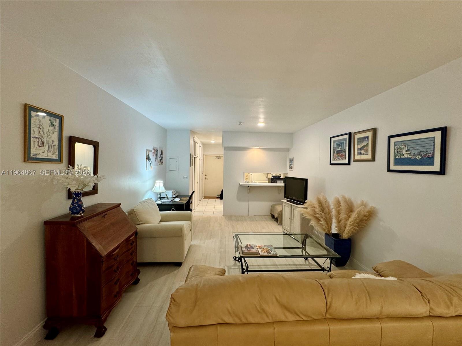 SANTONA CONDO - Residential