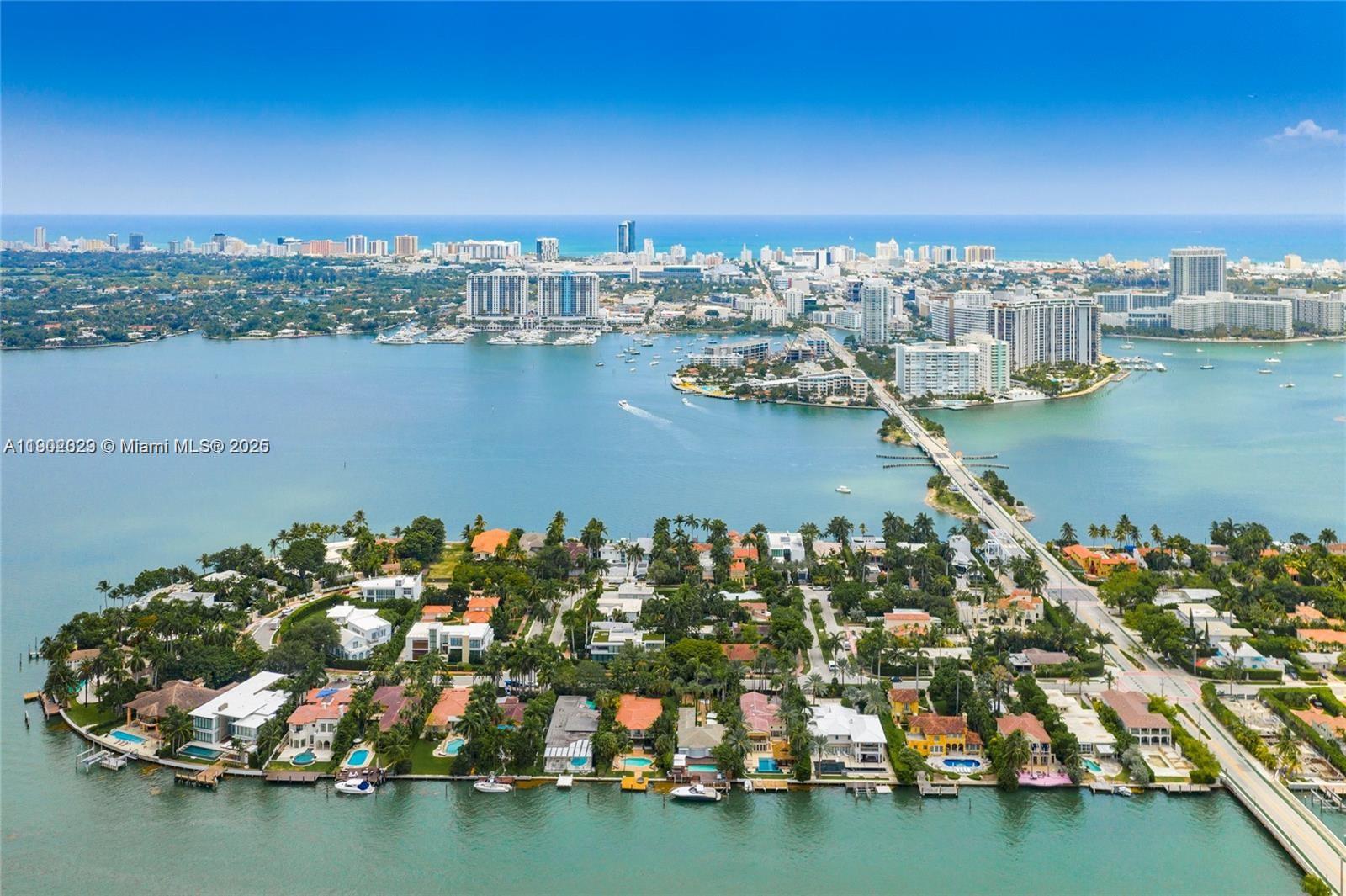Unique opportunity to own a beautiful corner lot at Rivo Alto Island, in the heart of the exclusive Miami Beach's Venetian Islands. This property offers a unique opportunity to build your dream mansion in this idyllic setting or It's also a fantastic opportunity to update the actual home. Discover this island paradise that embodies the essence of refined living, combining convenience with elegance. Seize the chance to make this exceptional property yours. Book your showing today!
