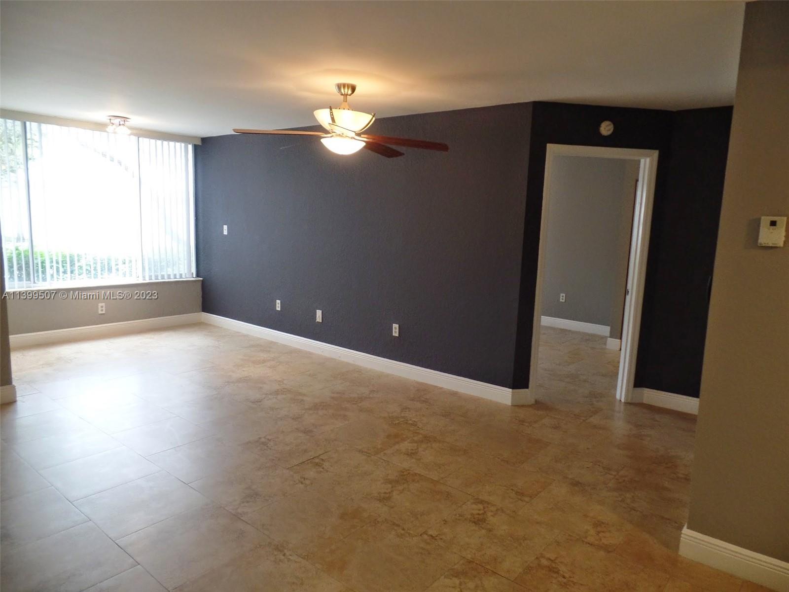 LAKEVIEW CLUB CONDO - Residential Lease