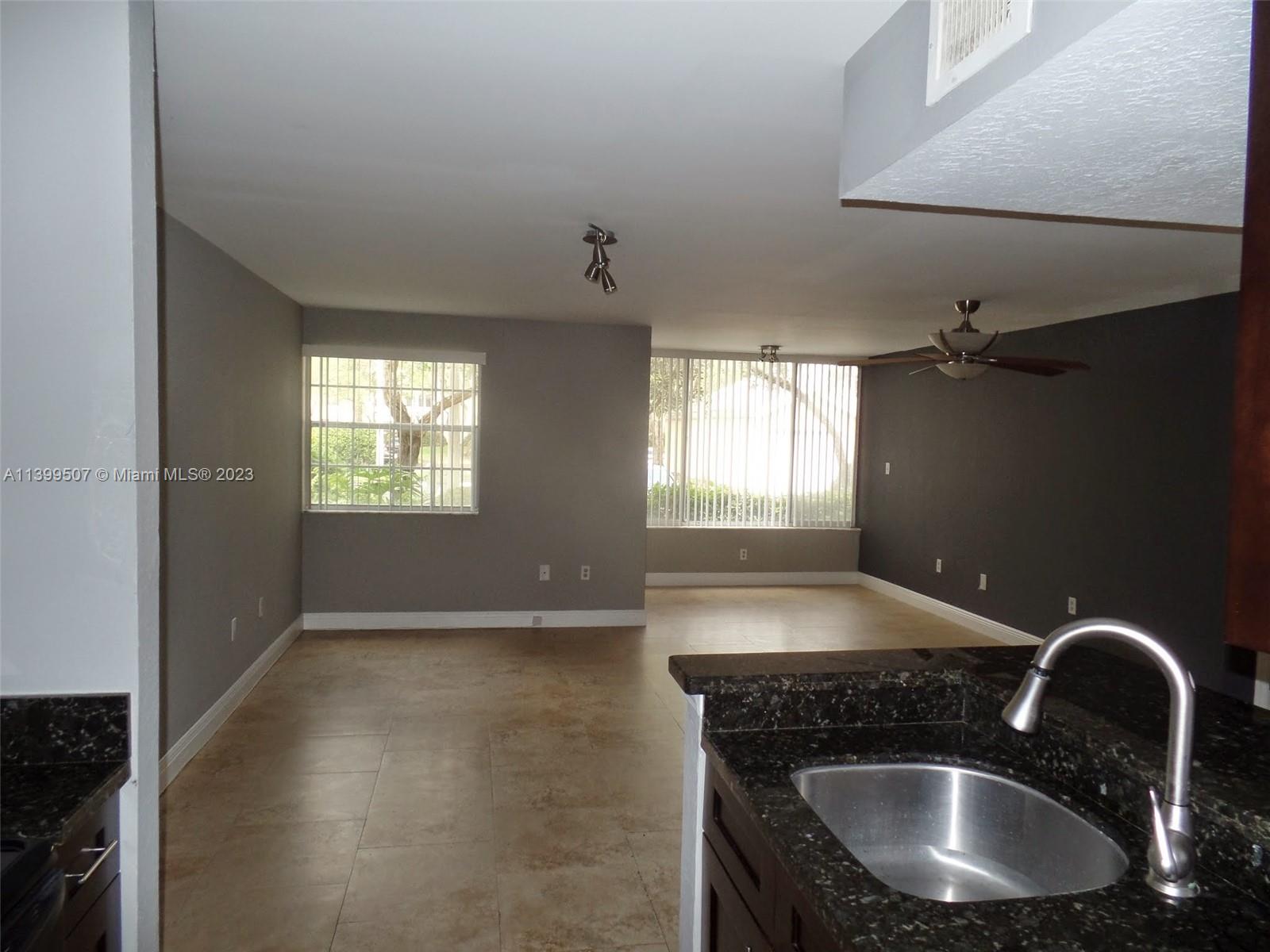 LAKEVIEW CLUB CONDO - Residential Lease