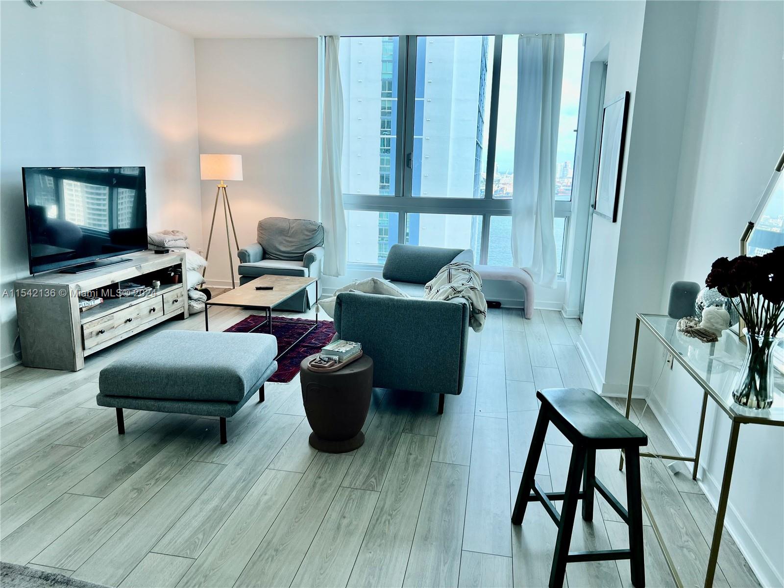 East Exposure! Unobstructed views! Welcome to urban living at its finest! Discover the epitome of modern comfort and convenience in this stunning 2/2 unit nestled in the heart of downtown. Amazing water views condo, it is the ideal haven for those seeking a dynamic lifestyle without compromising on comfort. Tile floors throughout. Cable & basic Internet included. One assigned parking space. Walk to Whole Foods, Brickell, Novikov Restaurant and Joe & the Juice downstairs, plus 17-screen Silverspot Cinema & brand new Gordon Ramsay Hell's Kitchen. Building offers luxurious life style, 24-hr front desk attended. Chic downtown living at its best! Pool is currently closed waiting for bids to repair a leak.