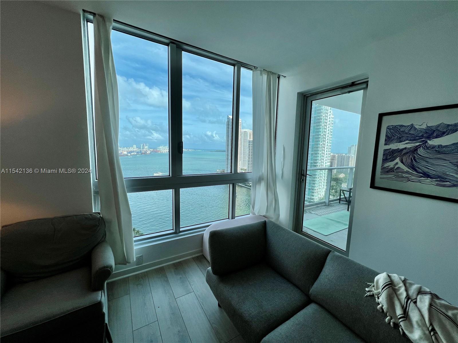 Met 1 - Residential Lease