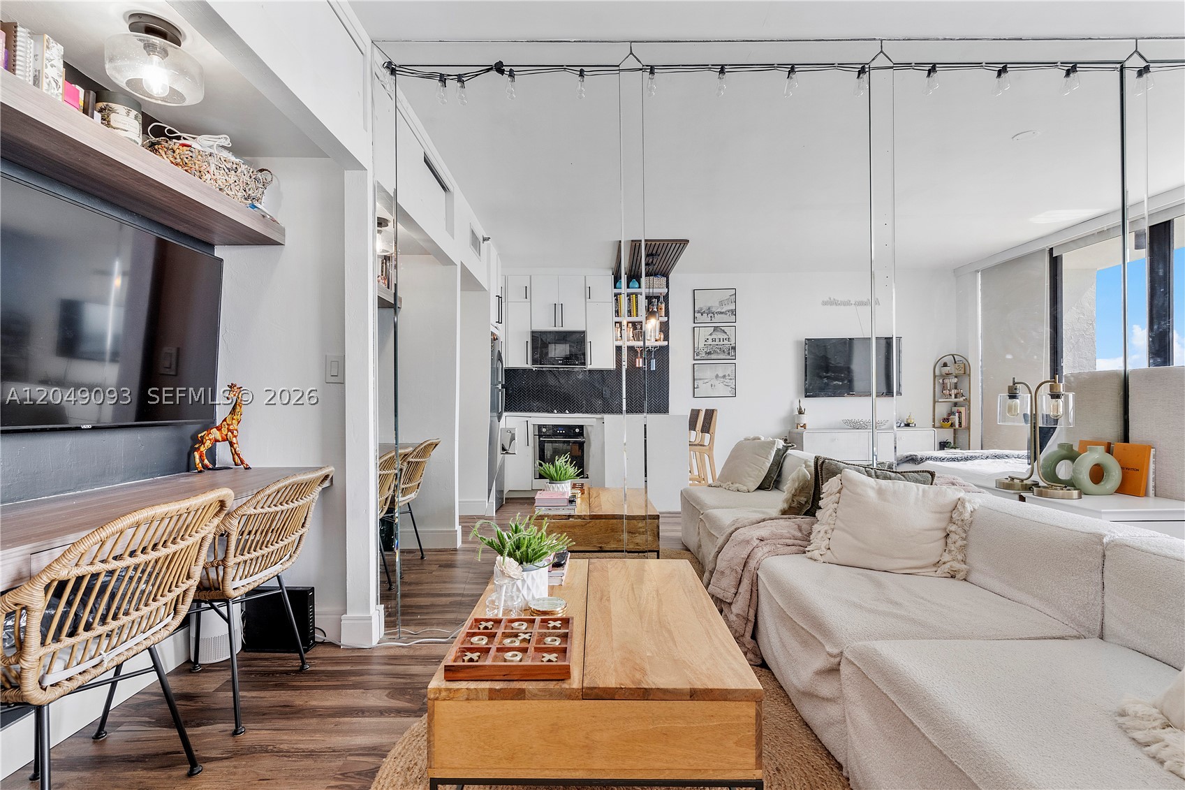 VENETIA CONDO - Residential