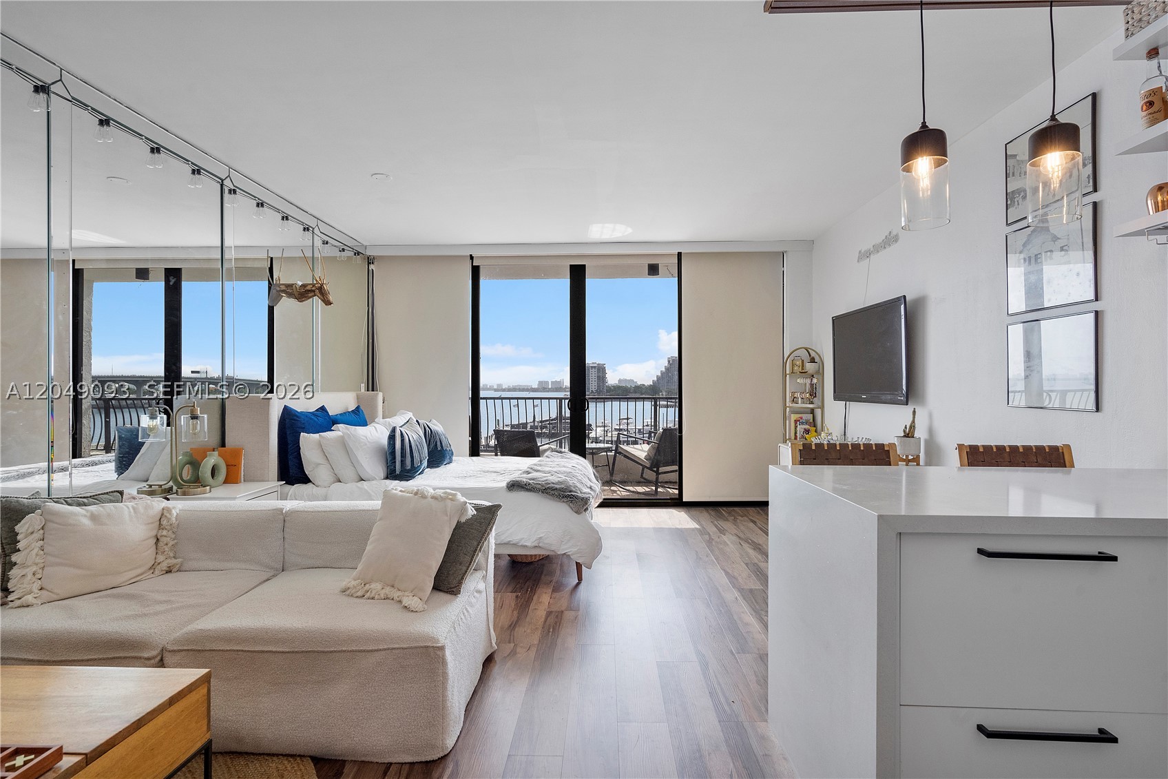 VENETIA CONDO - Residential