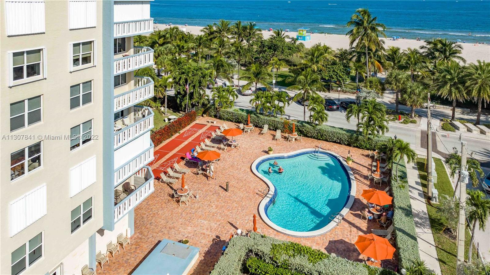JAMAICA HOUSE CONDOMINIUM - Residential