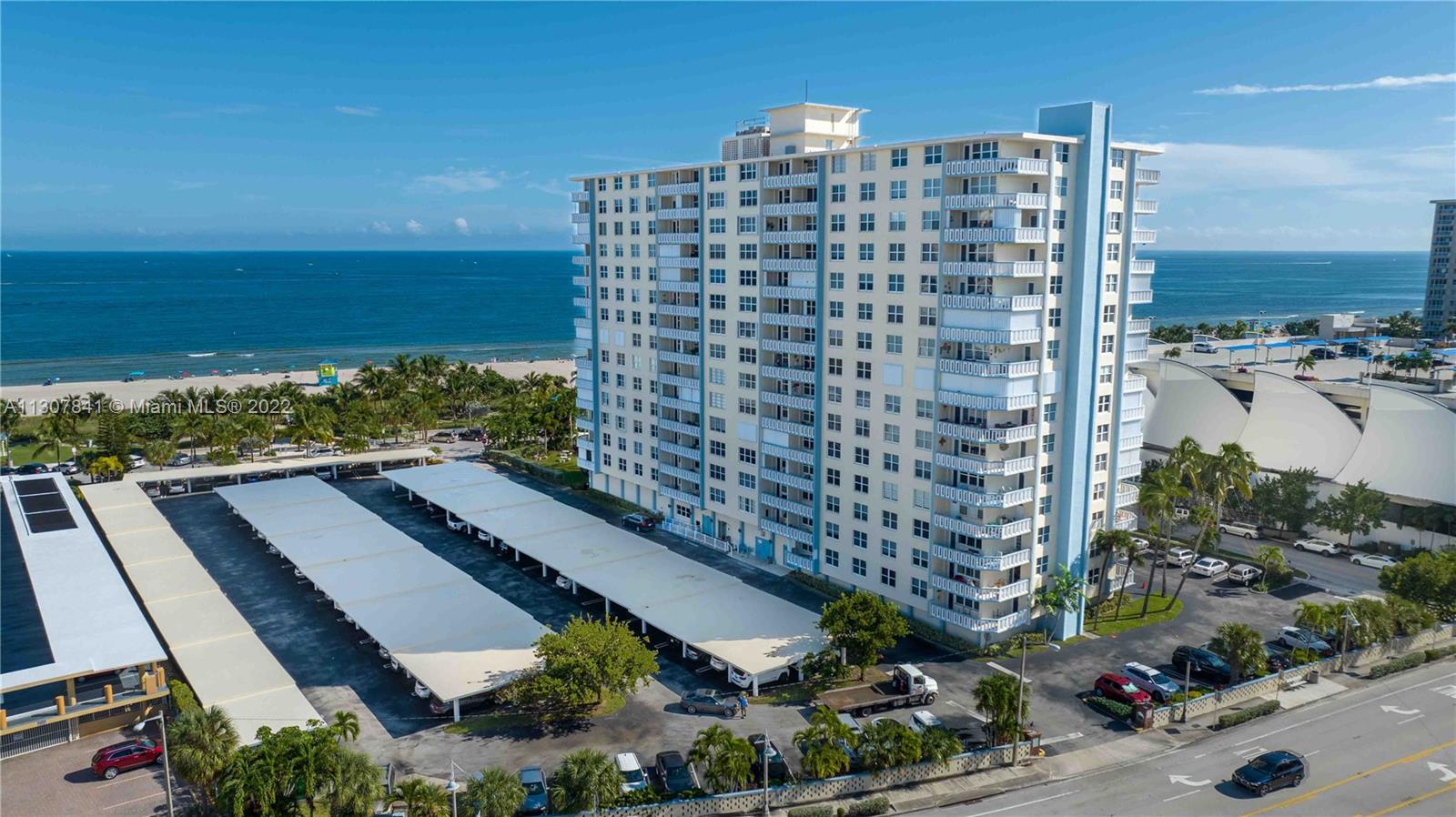 JAMAICA HOUSE CONDOMINIUM - Residential
