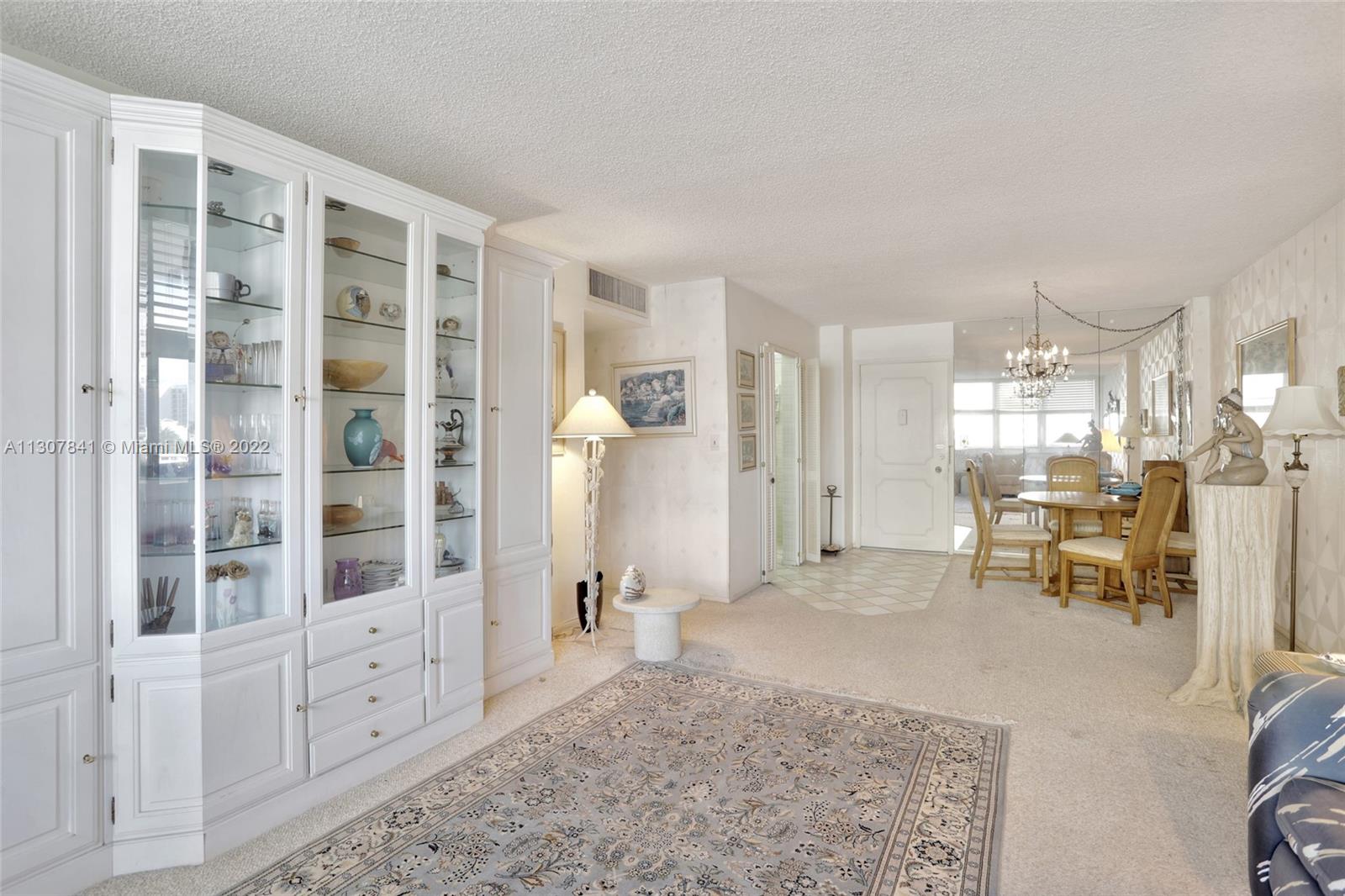 JAMAICA HOUSE CONDOMINIUM - Residential